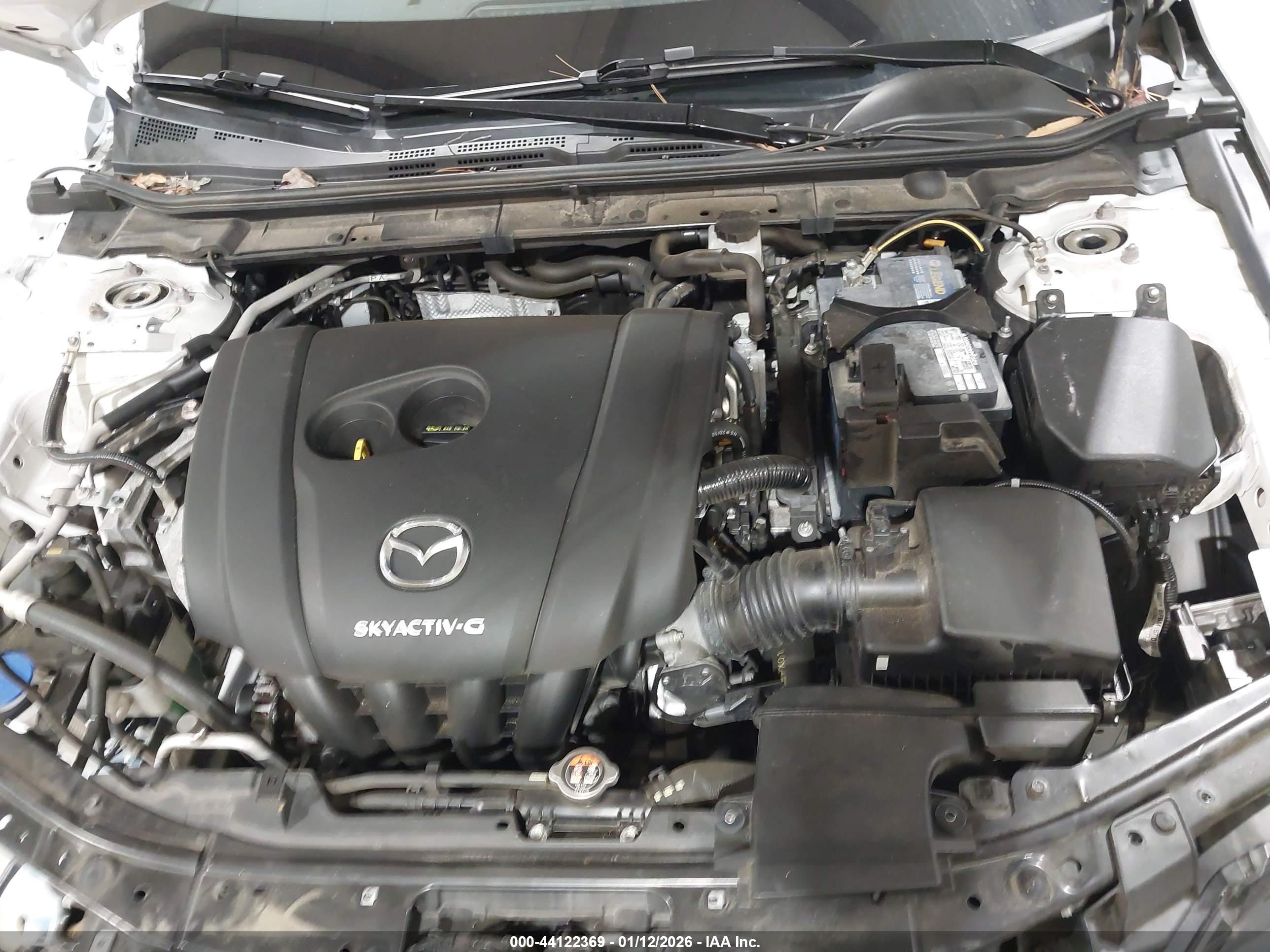 MAZDA MAZDA3 image 10