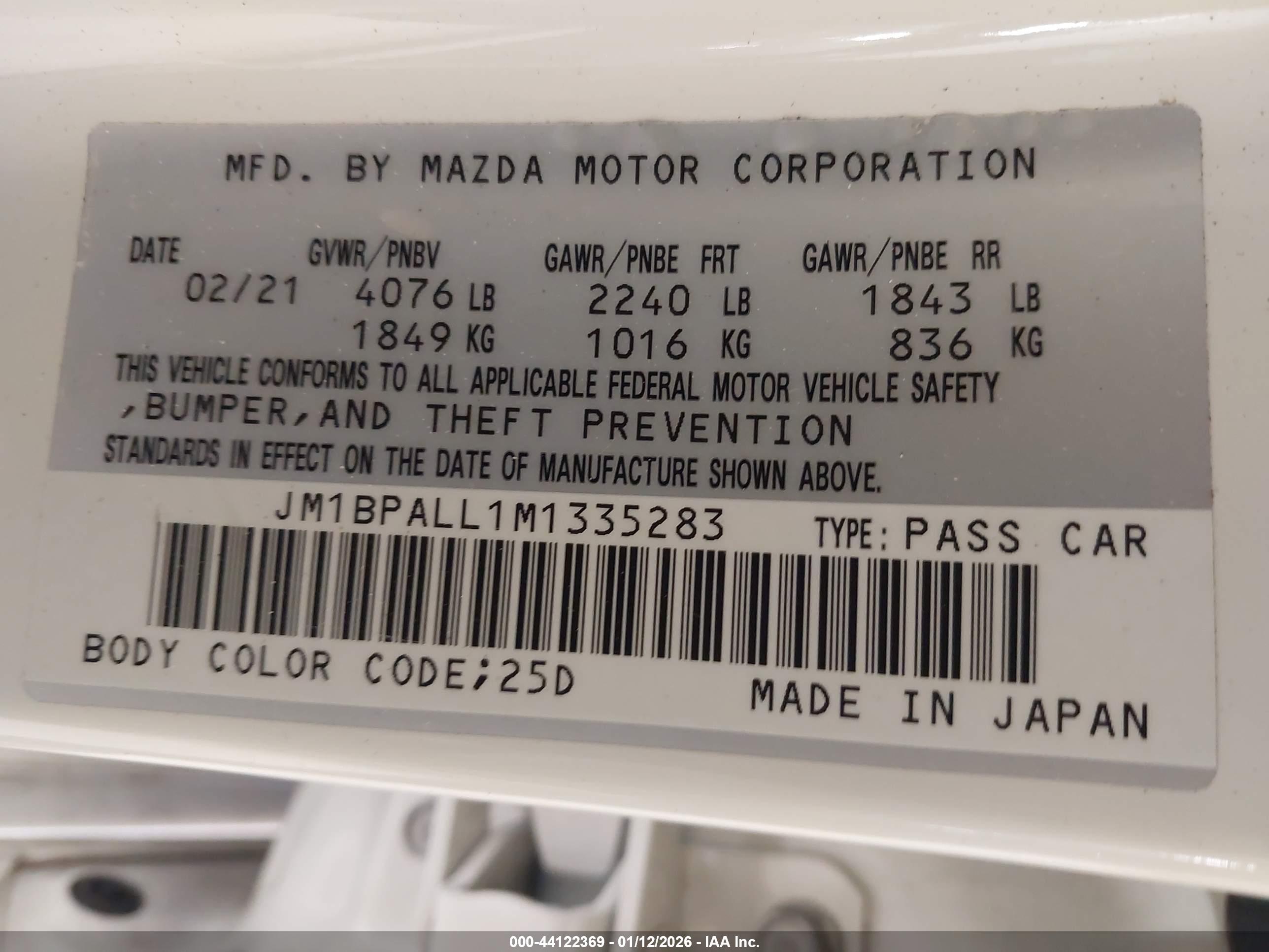 MAZDA MAZDA3 image 9