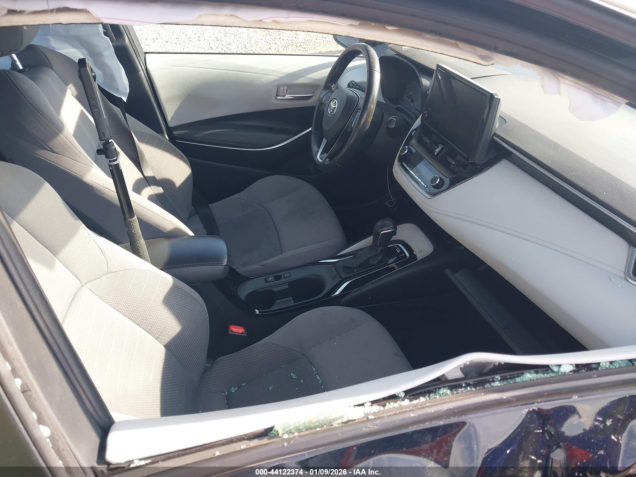 TOYOTA COROLLA image 5