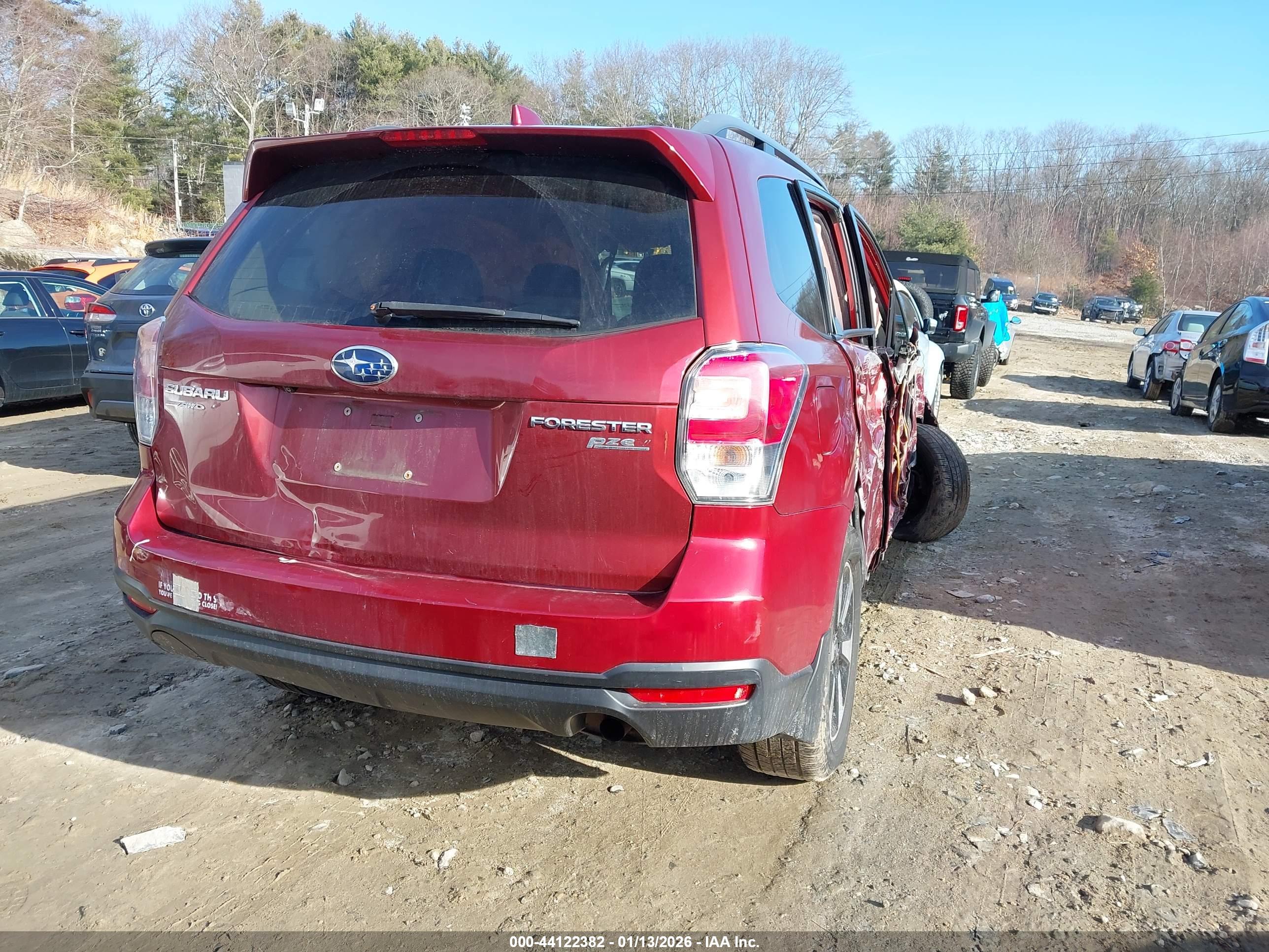 SUBARU FORESTER image 4