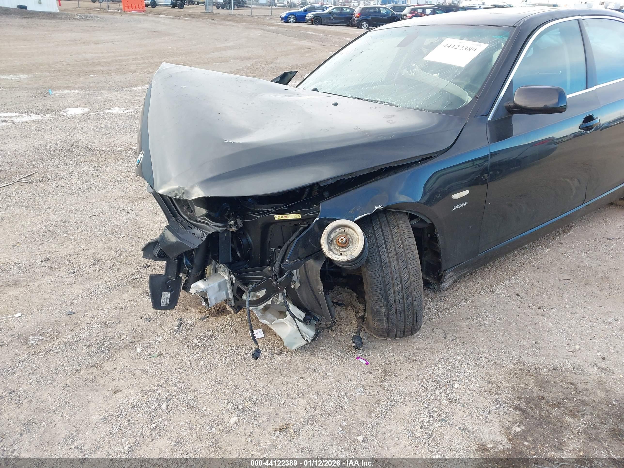BMW 535I image 6