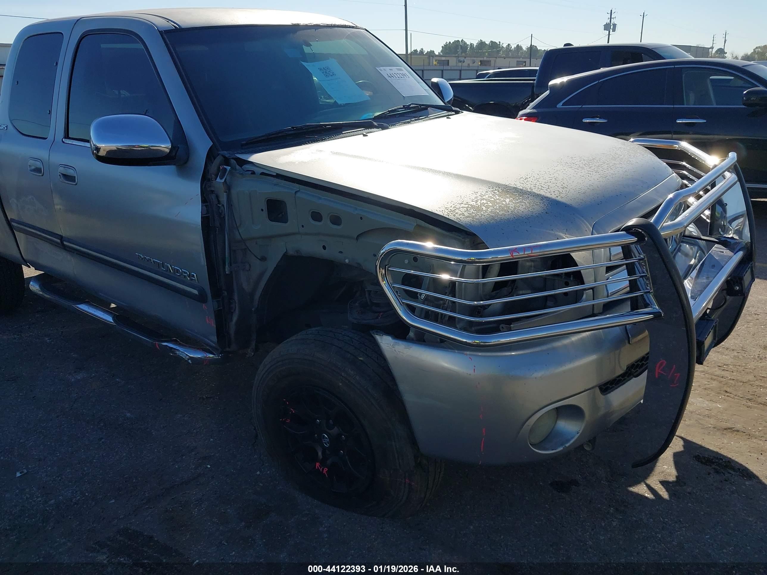 TOYOTA TUNDRA image 6