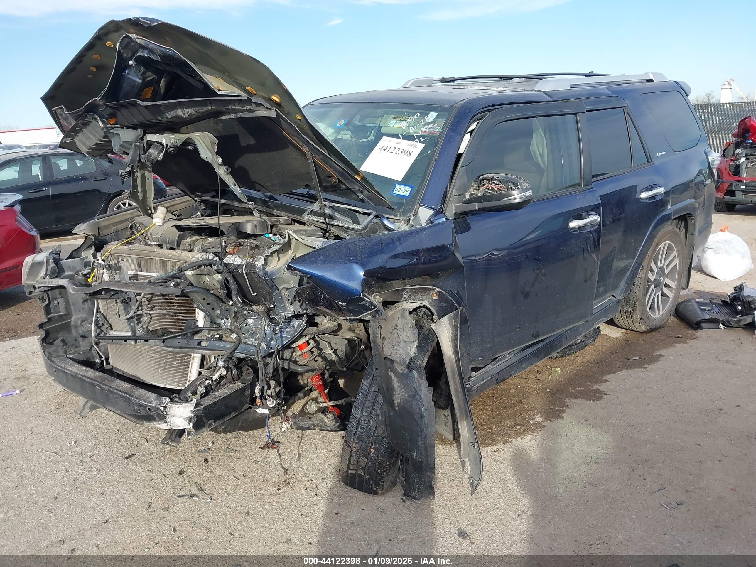 TOYOTA 4RUNNER image 2