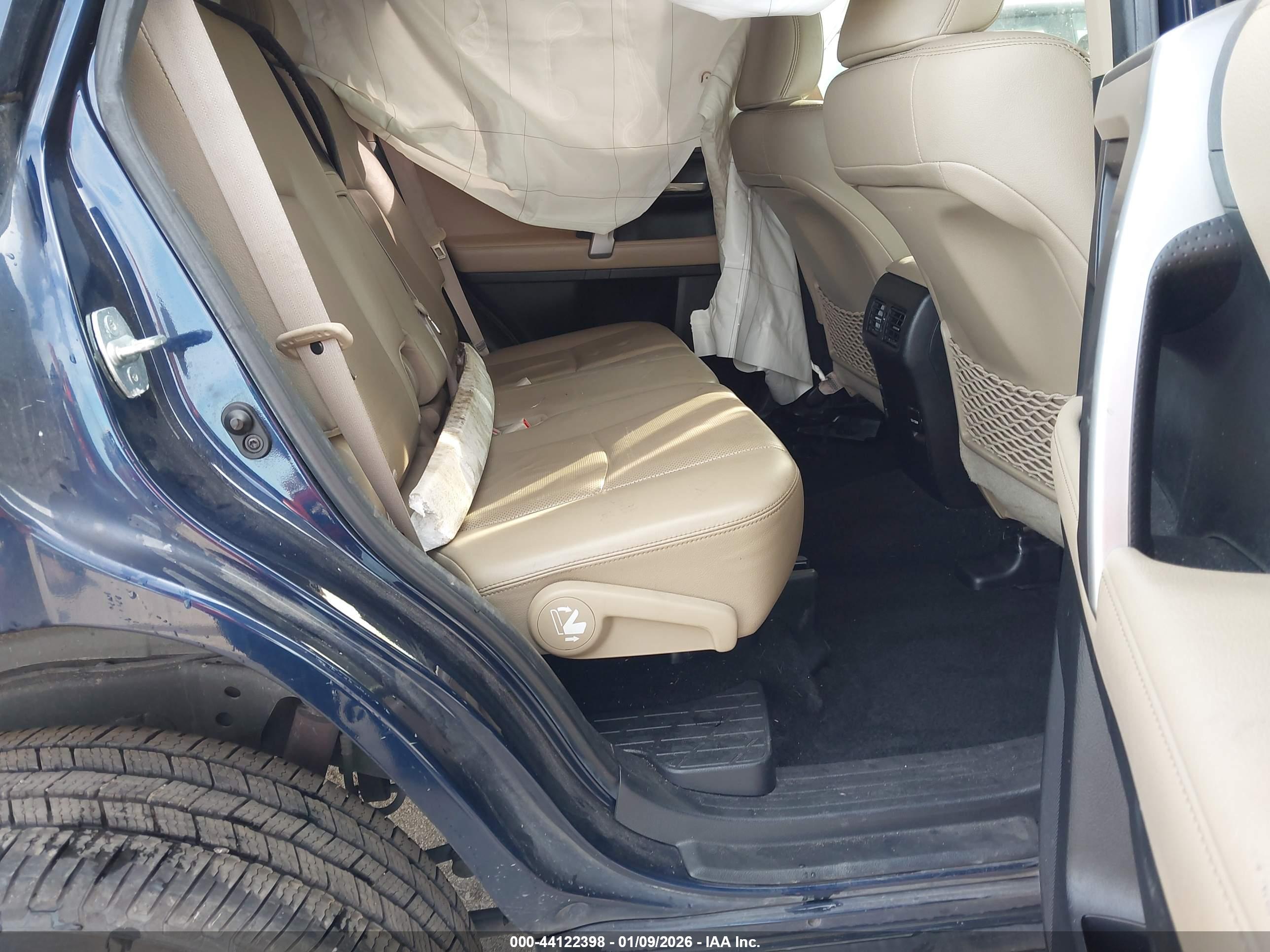 TOYOTA 4RUNNER image 8