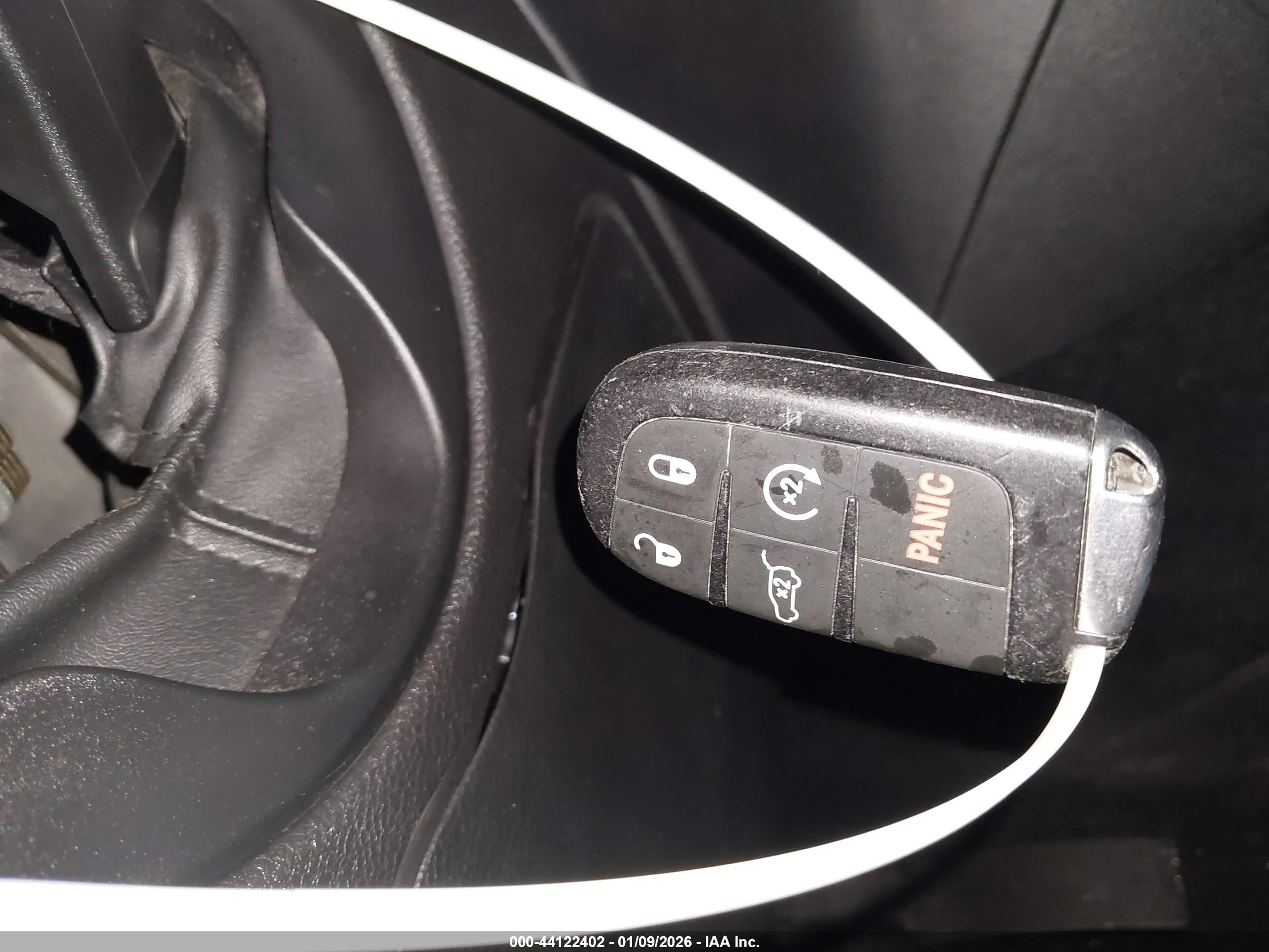 JEEP GRAND image 11