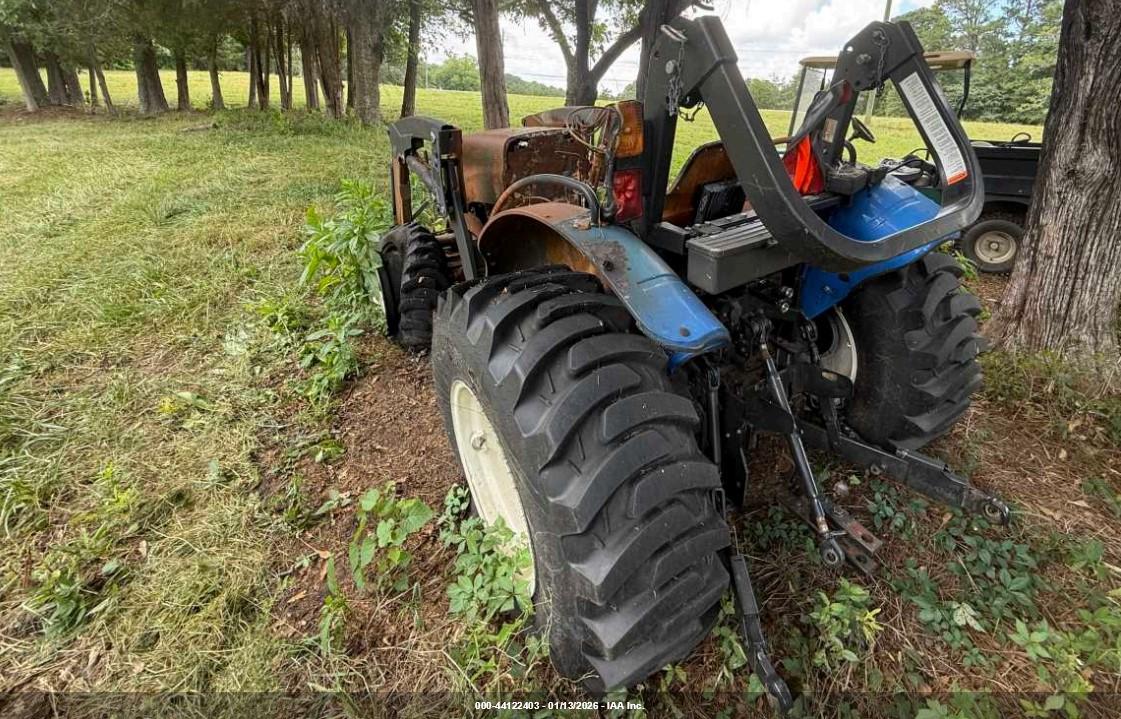 NEW HOLLAND image 3