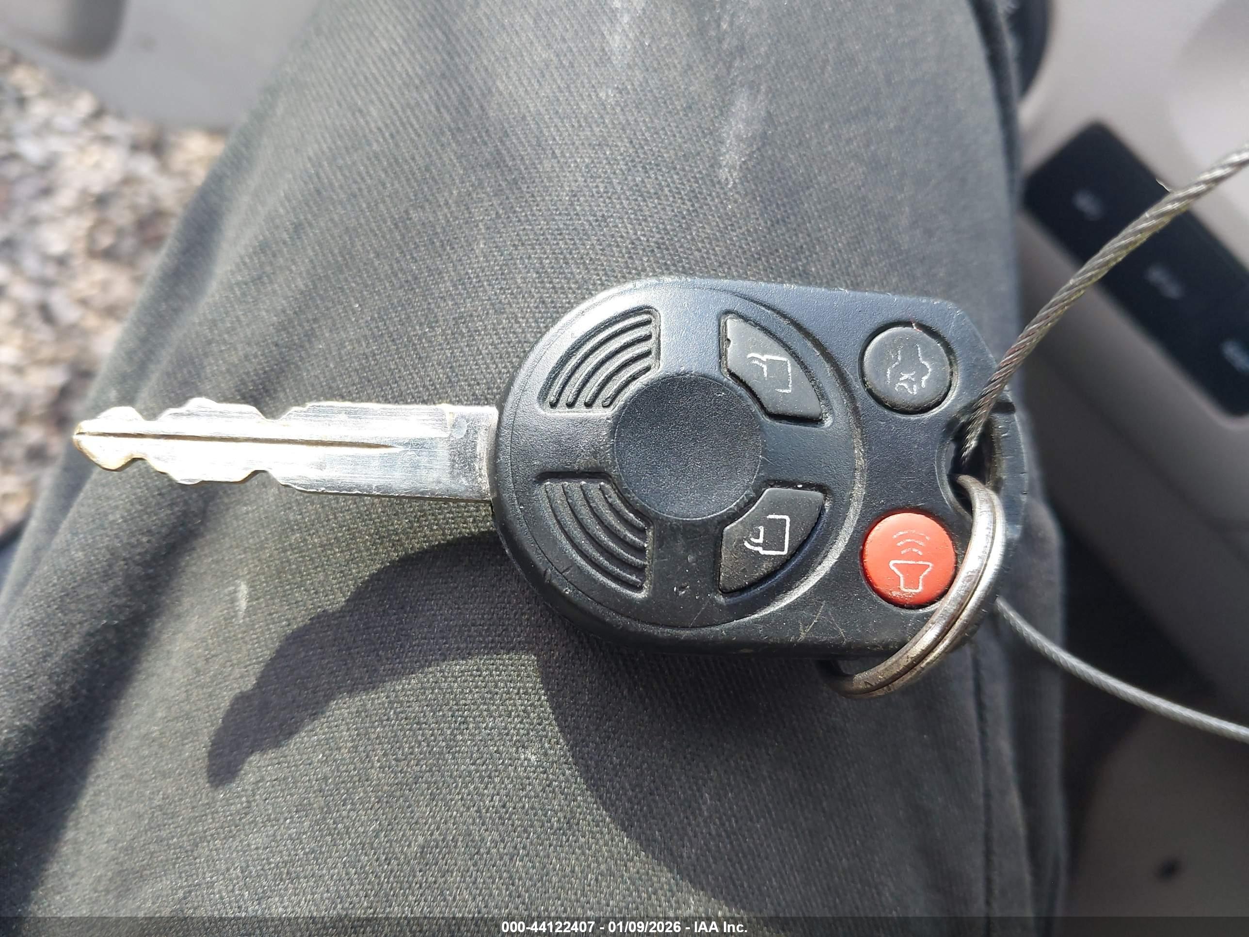 FORD ESCAPE image 11