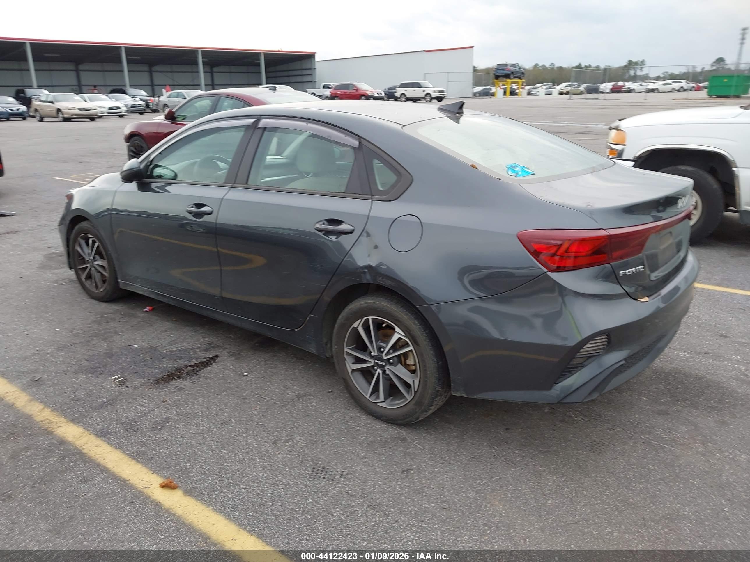KIA FORTE image 3