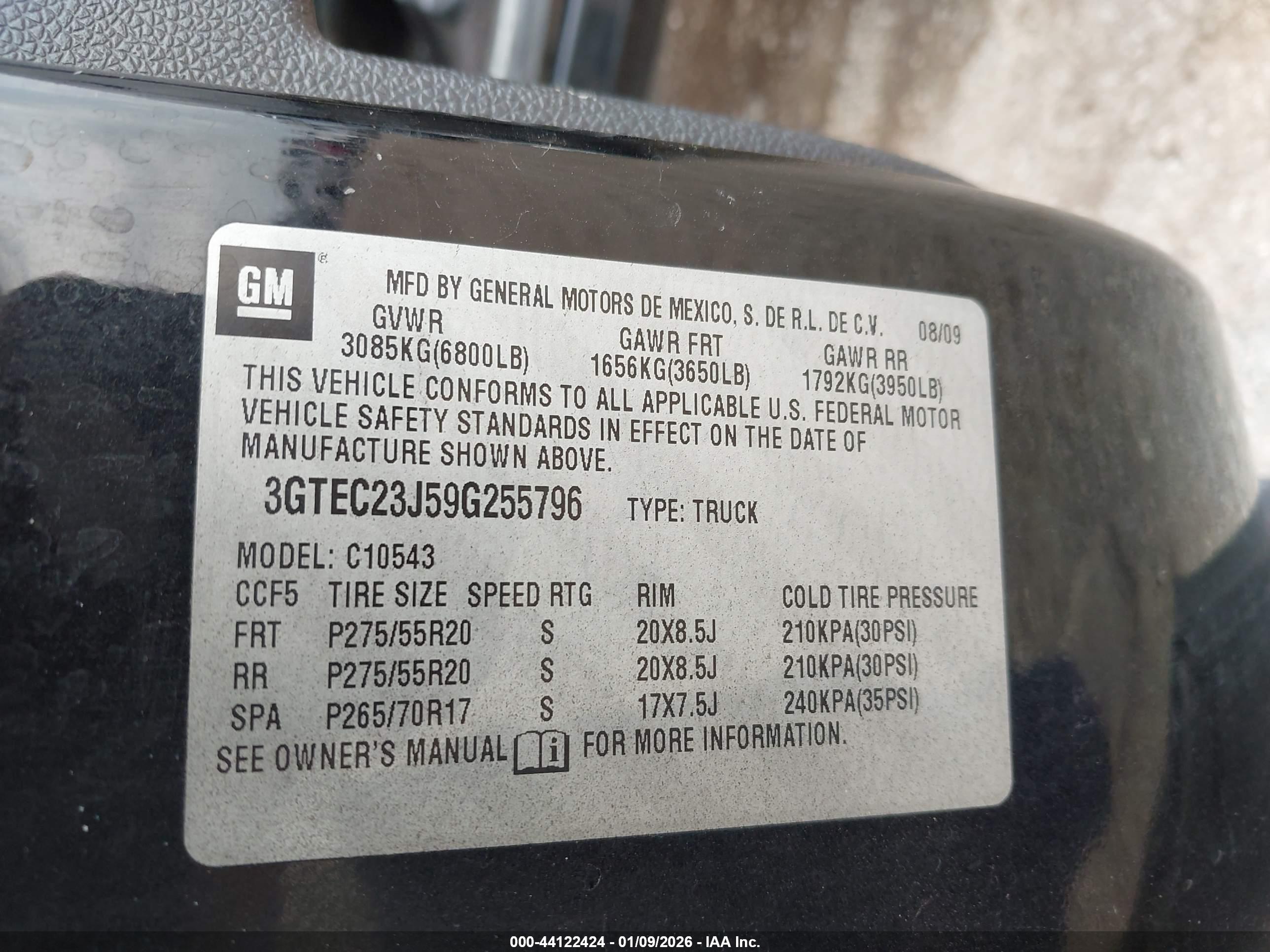 GMC SIERRA image 9