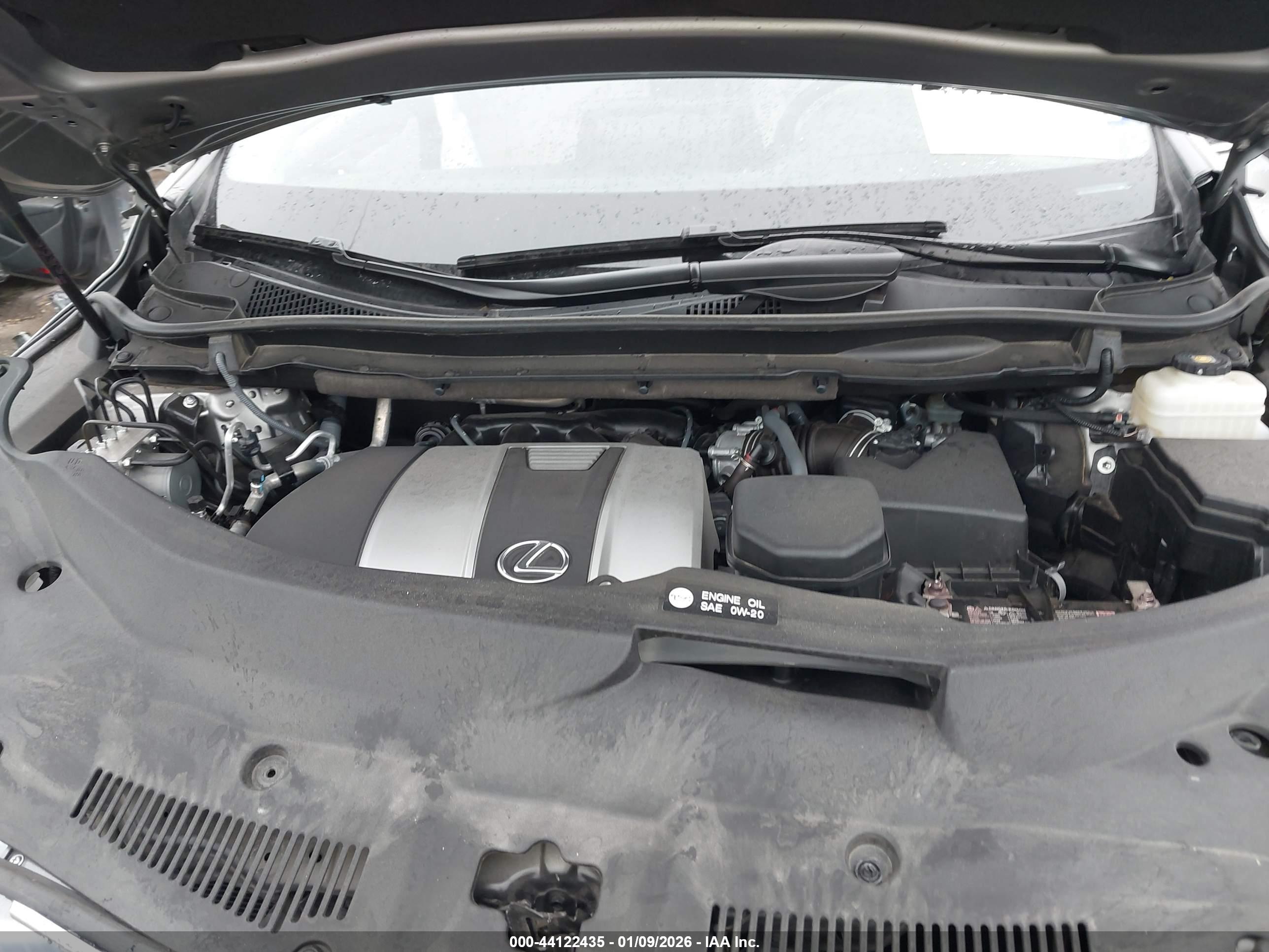 LEXUS RX image 10