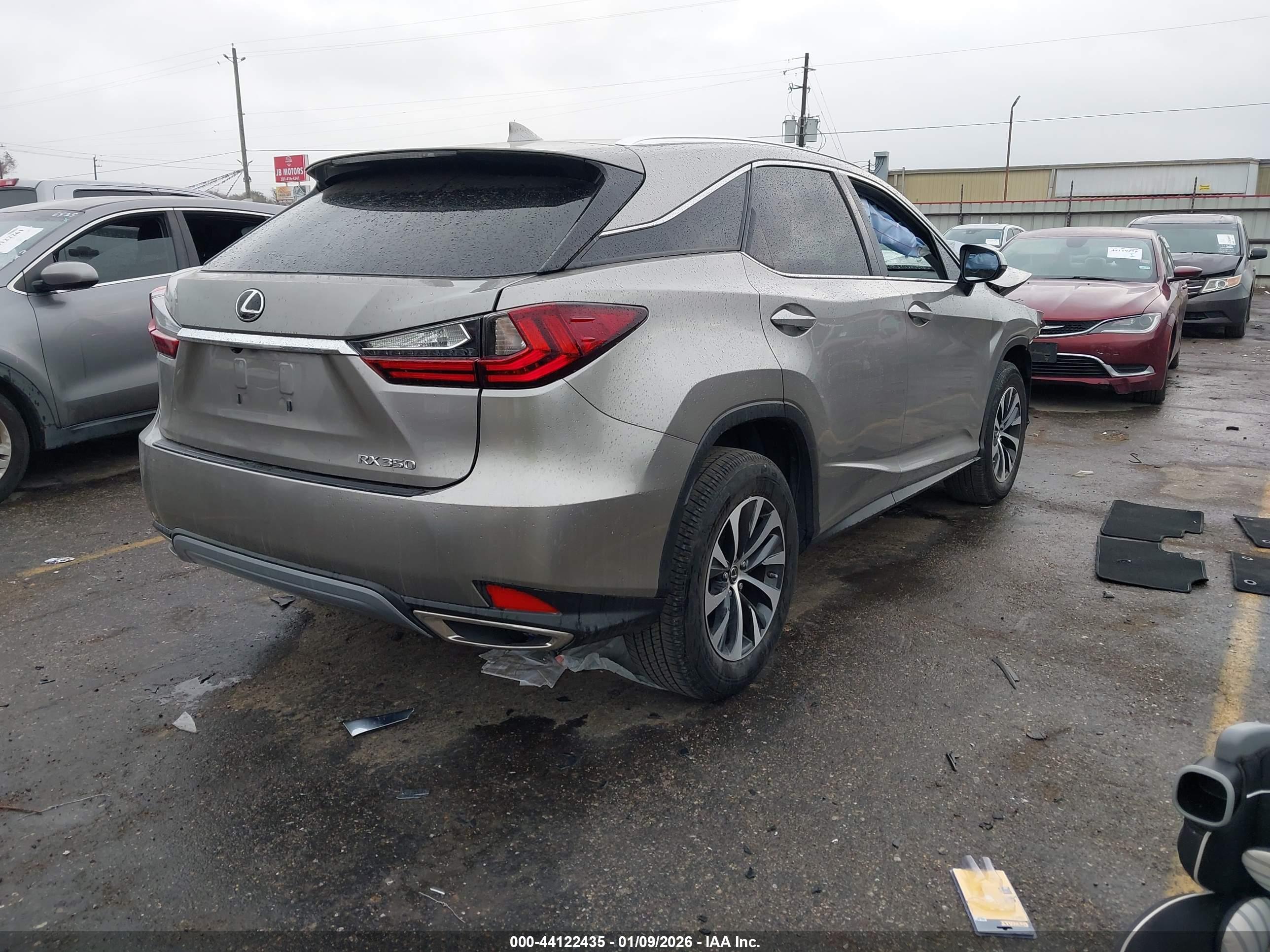 LEXUS RX image 4