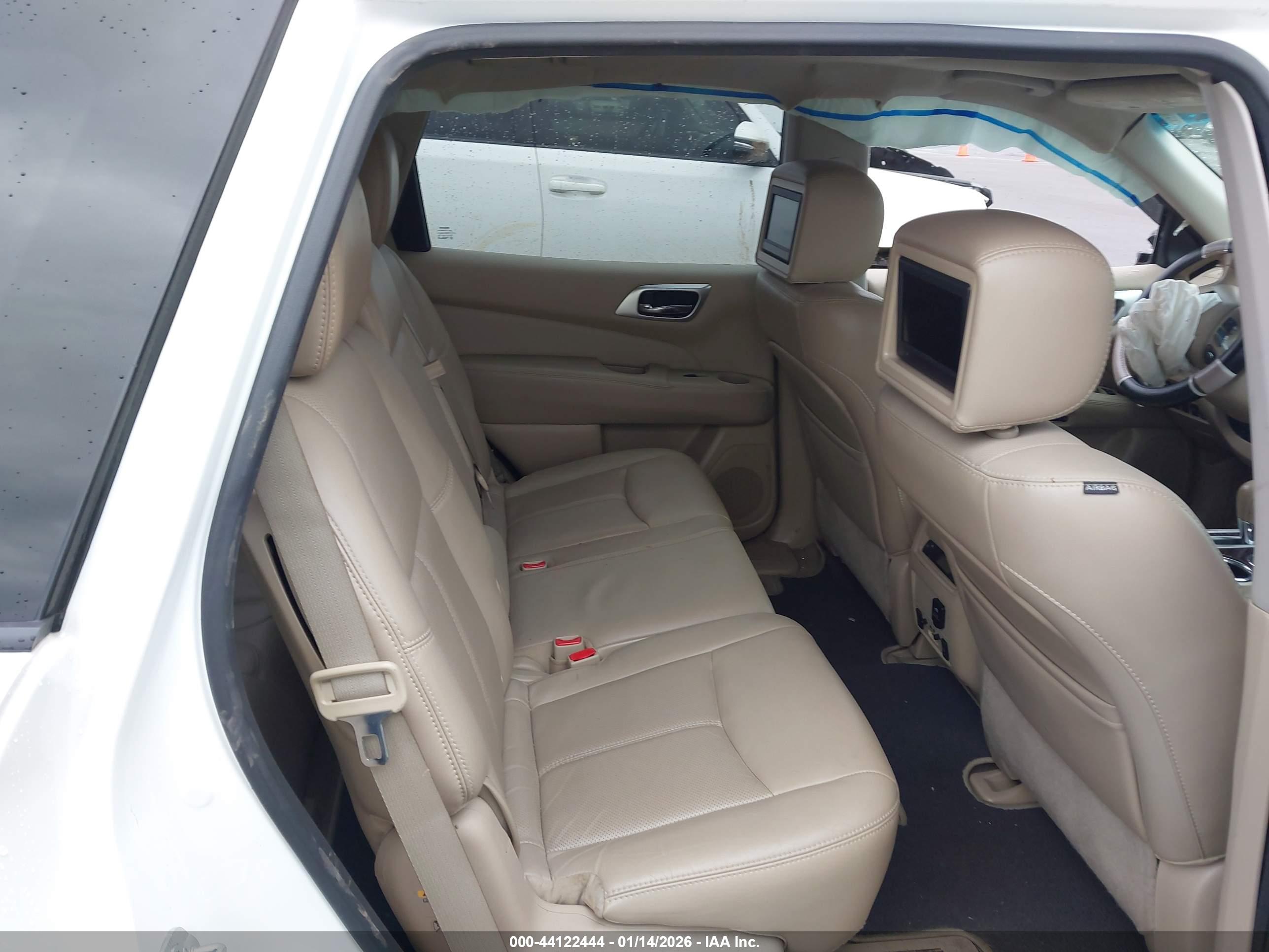 NISSAN PATHFINDER image 8