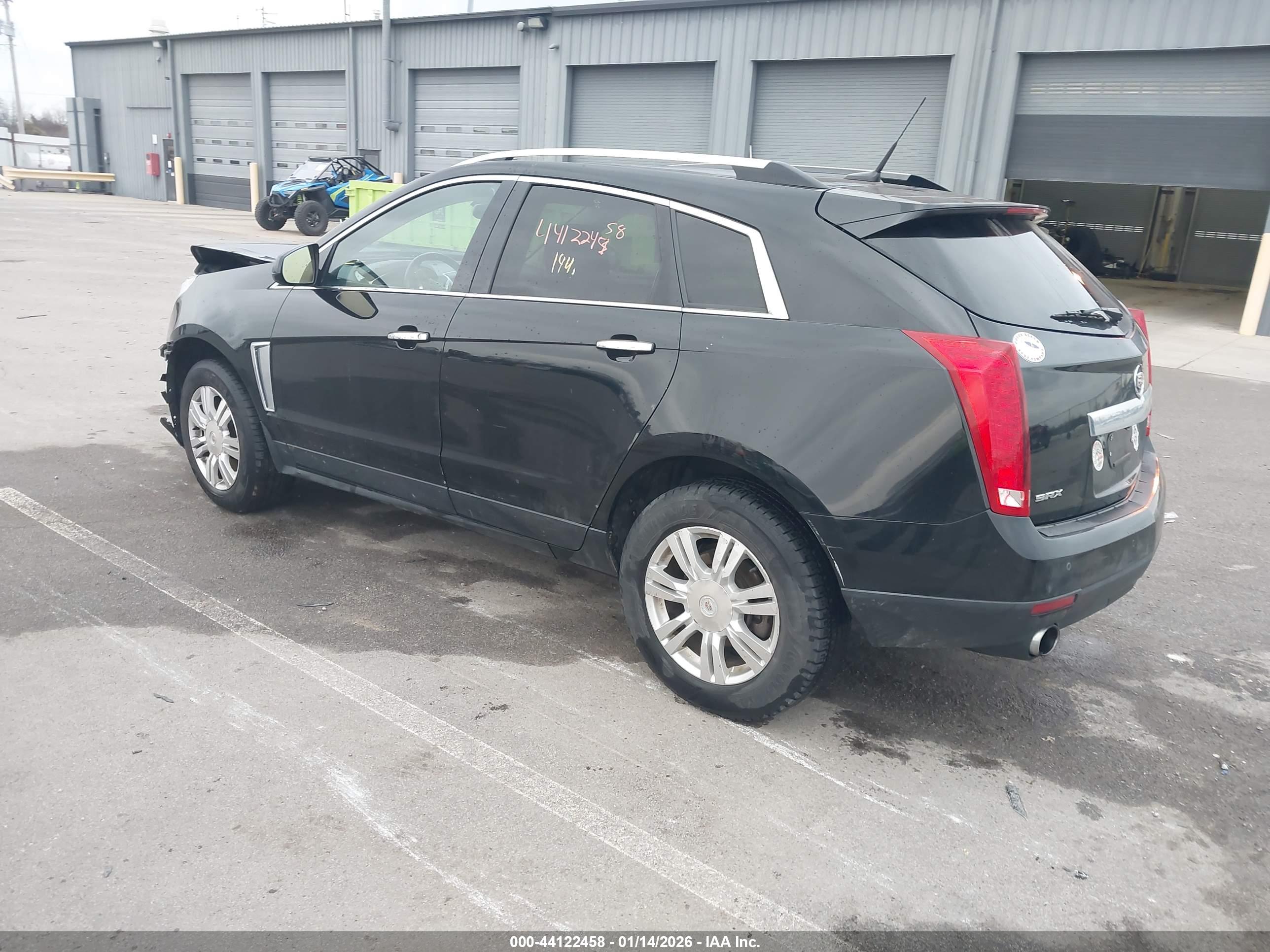 CADILLAC SRX image 3