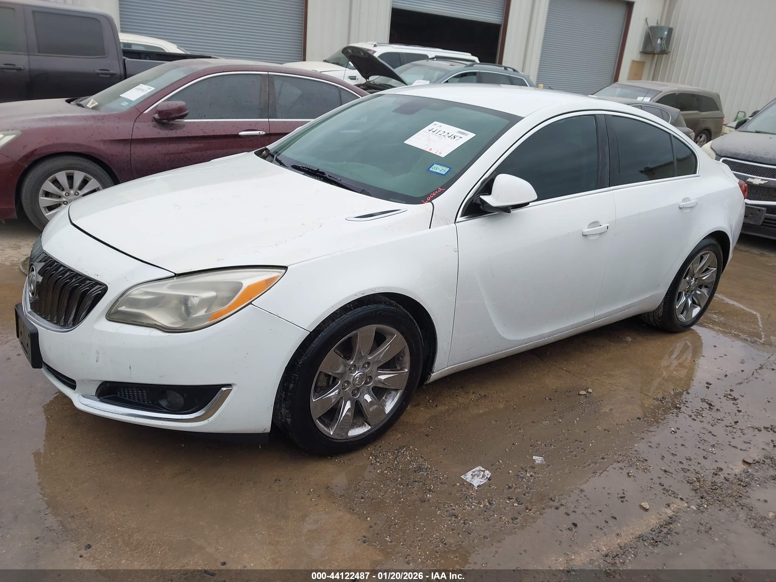 BUICK REGAL image 2