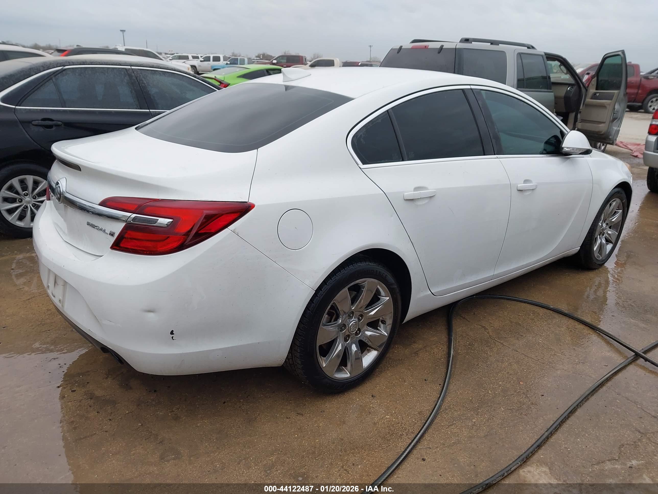 BUICK REGAL image 4