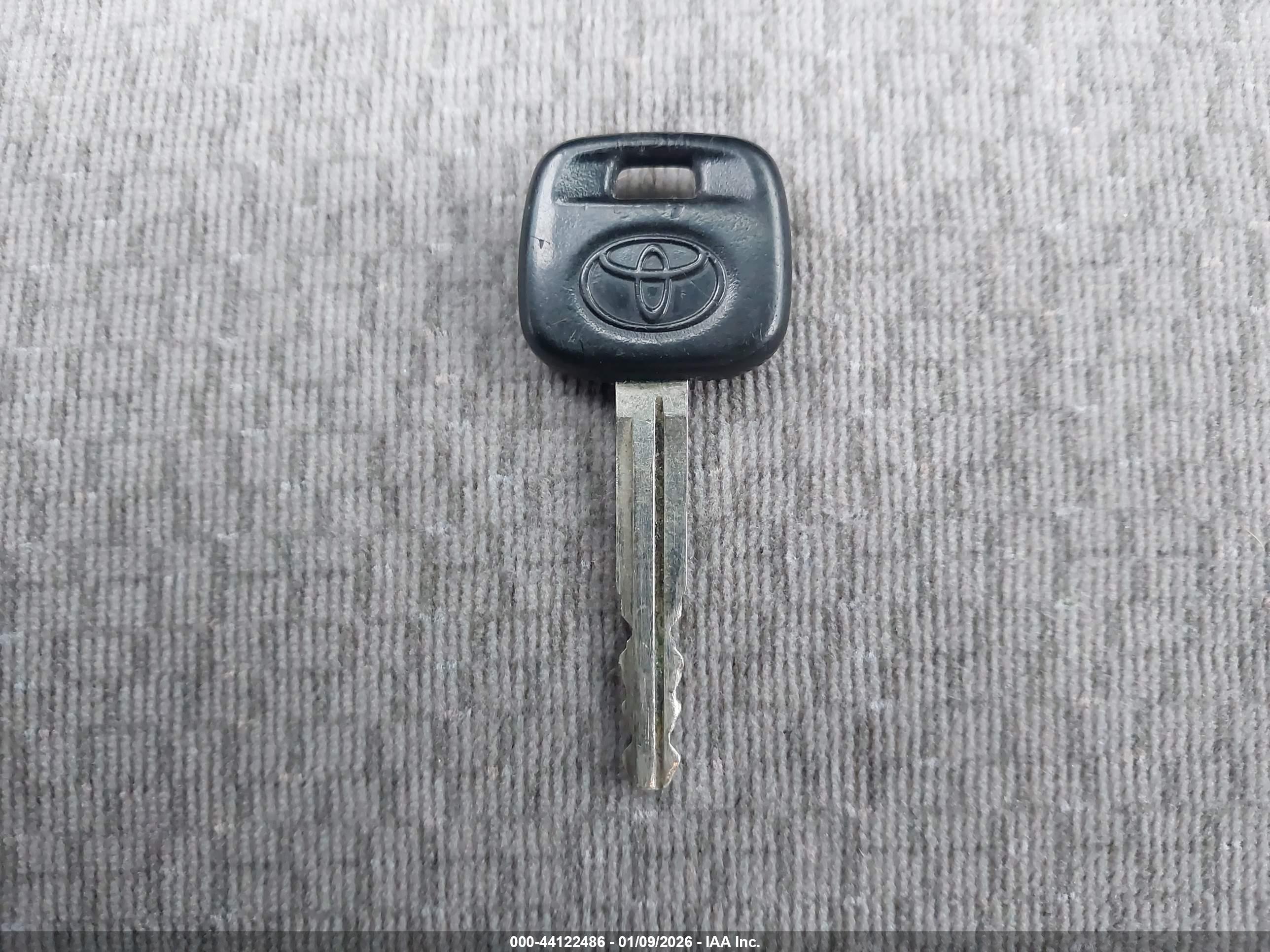 TOYOTA COROLLA image 11