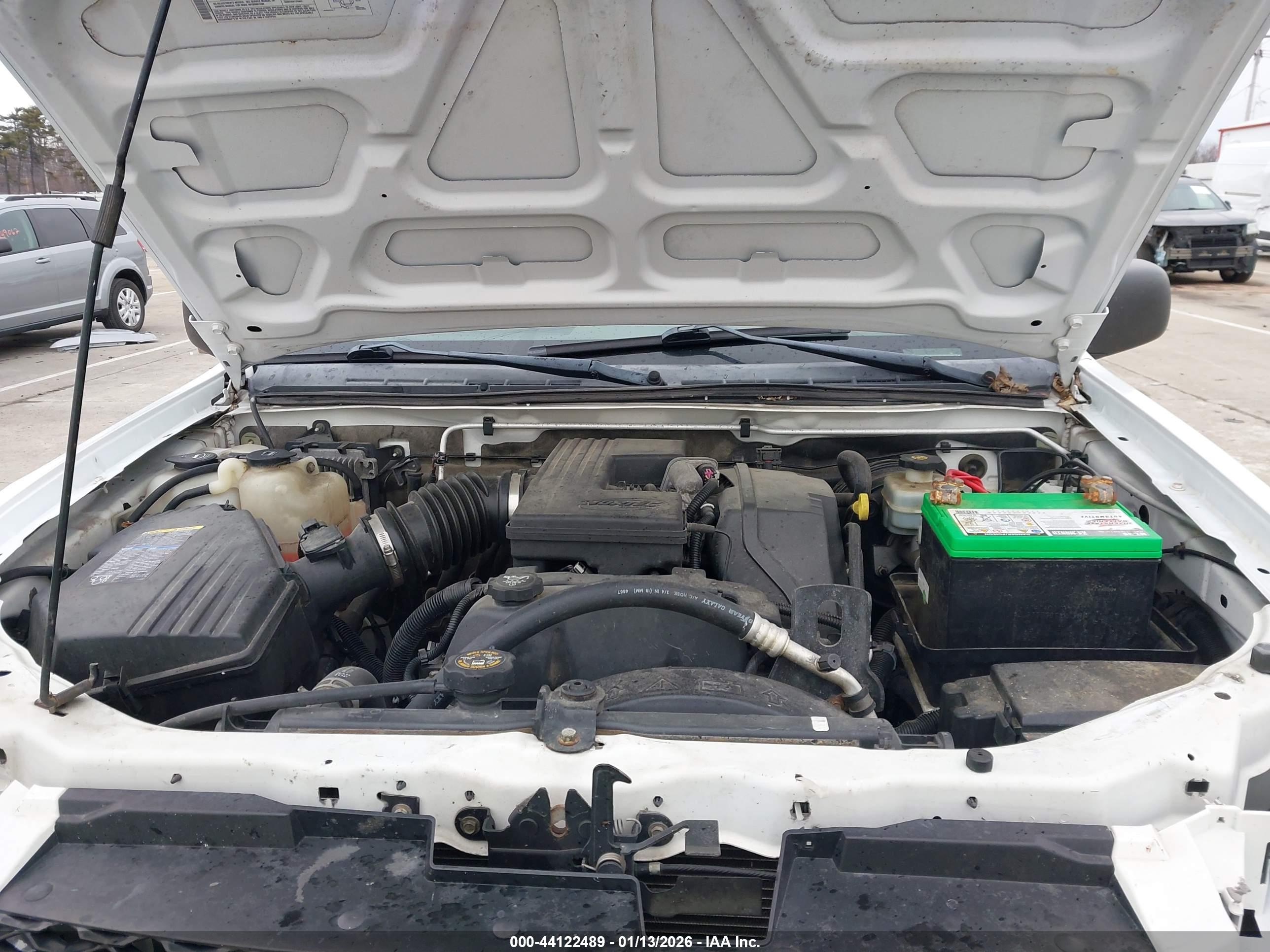 CHEVROLET COLORADO image 10
