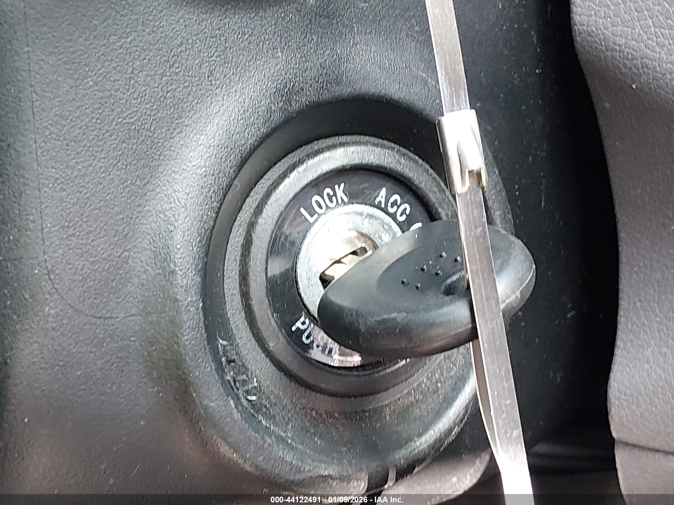 HYUNDAI ELANTRA image 11