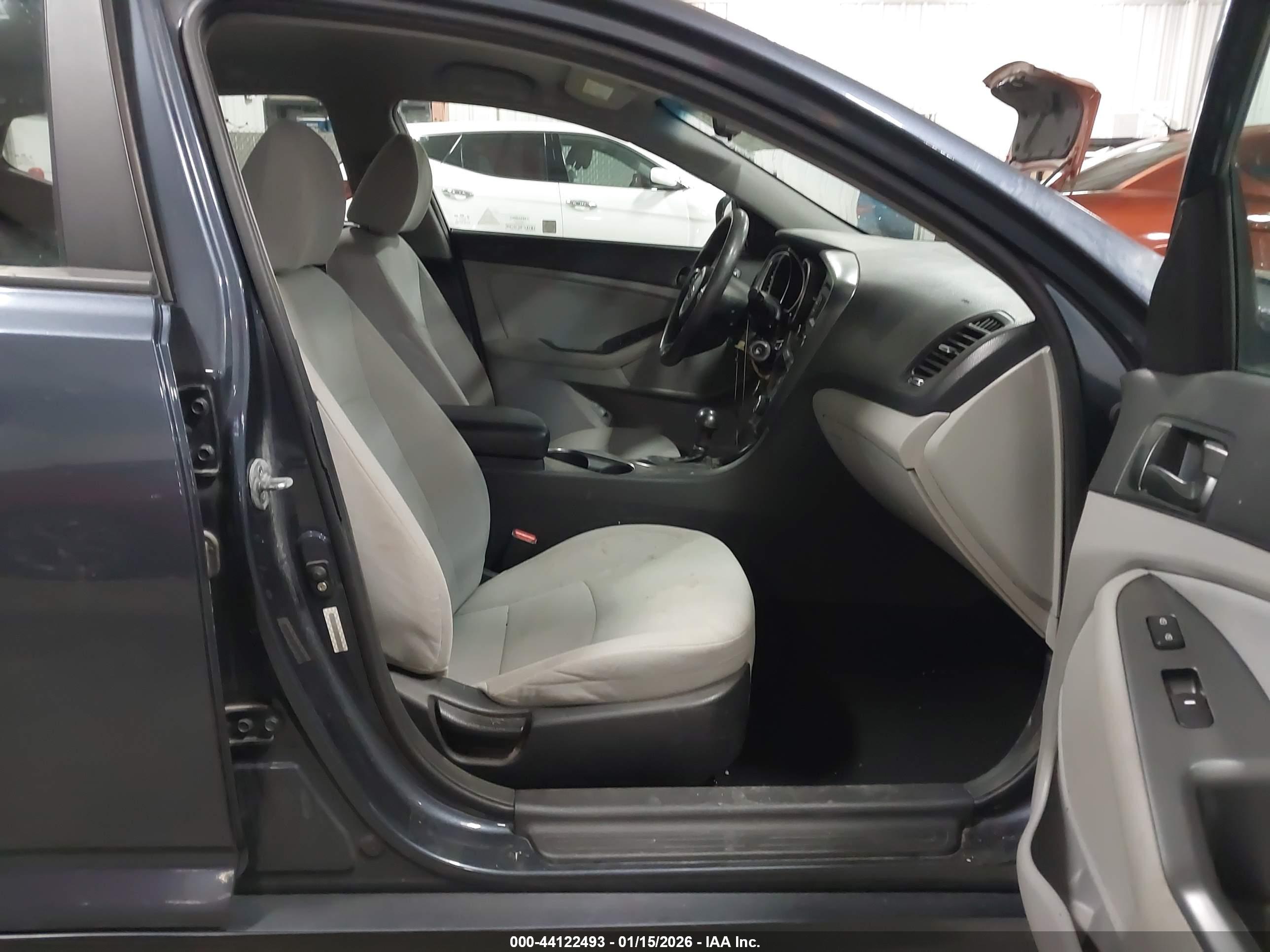 KIA OPTIMA image 5