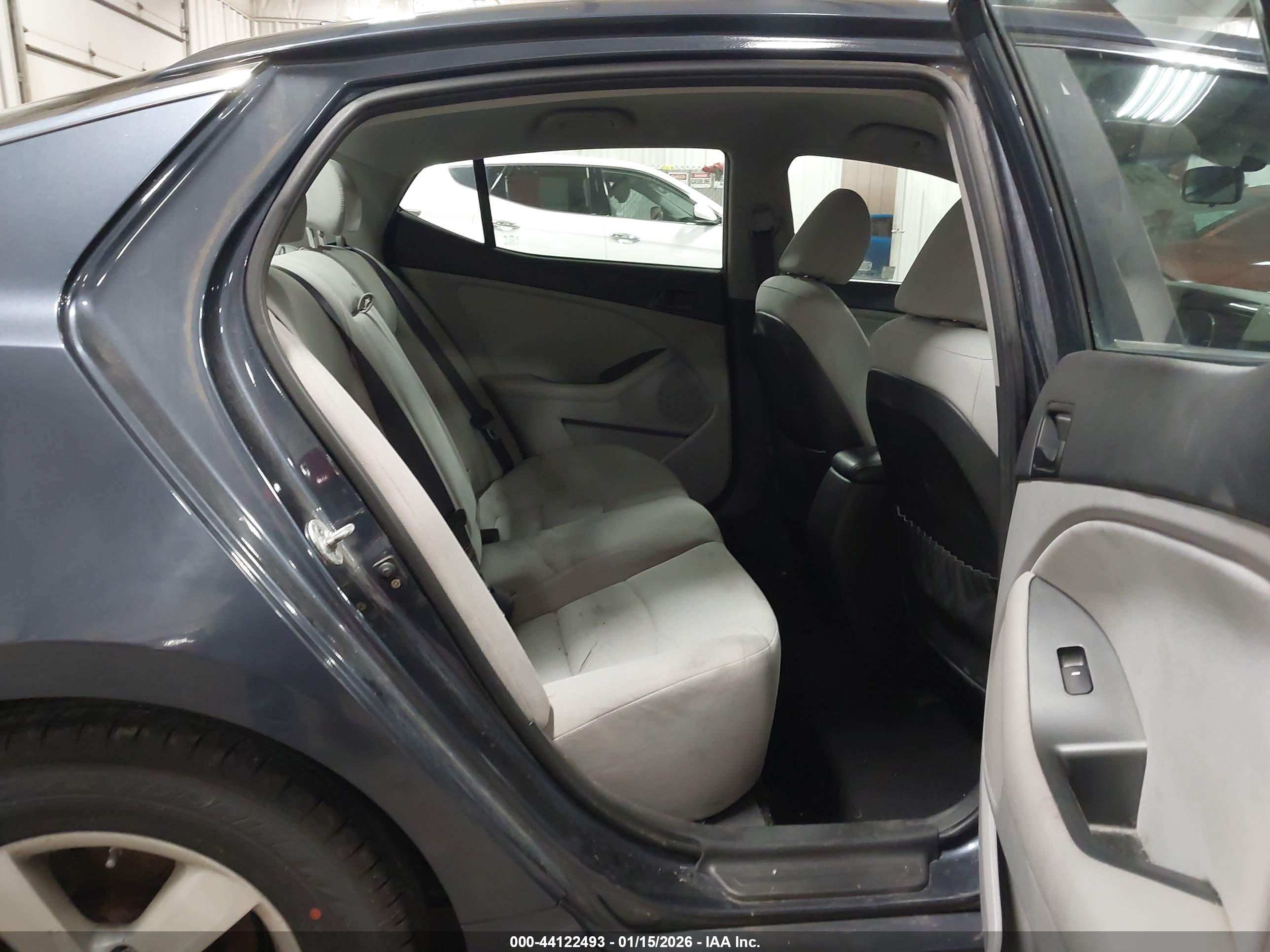 KIA OPTIMA image 8