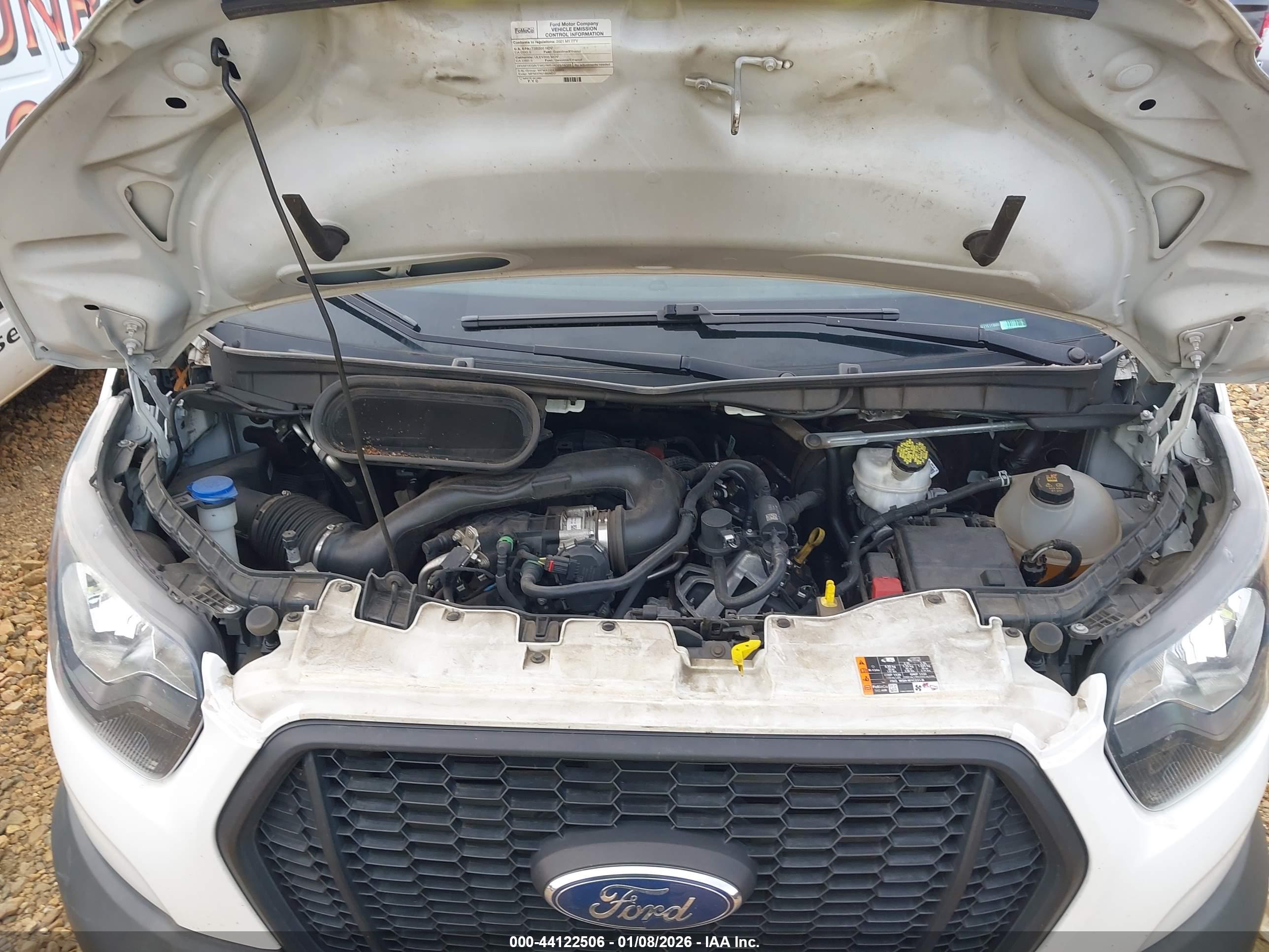 FORD TRANSIT-150 image 10