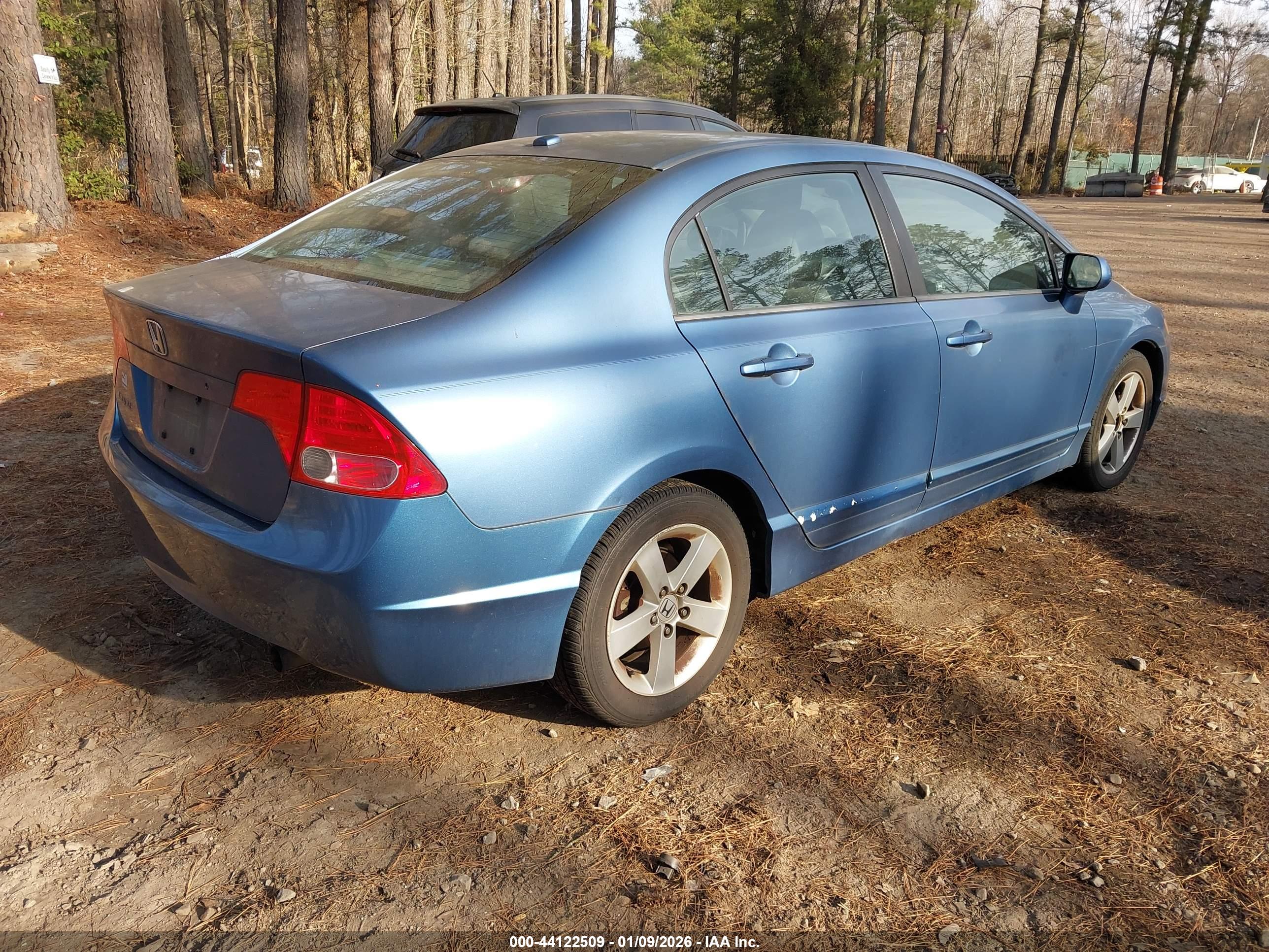 HONDA CIVIC image 4
