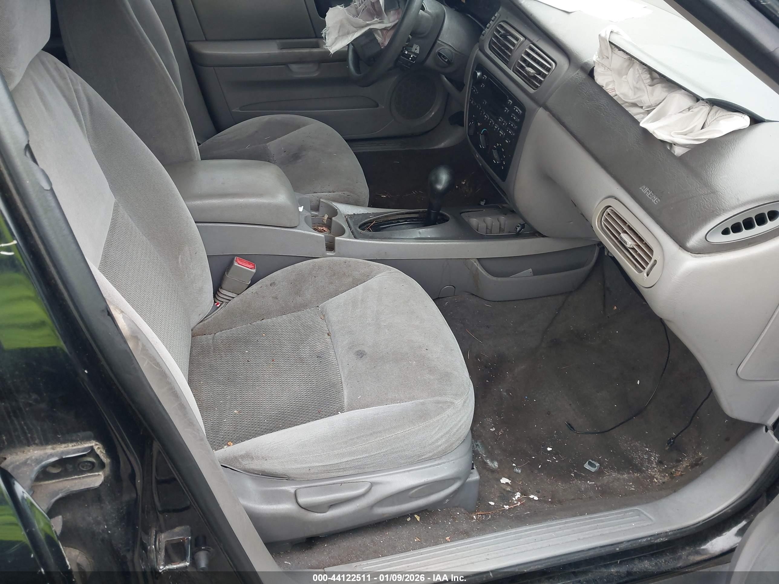 FORD TAURUS image 5