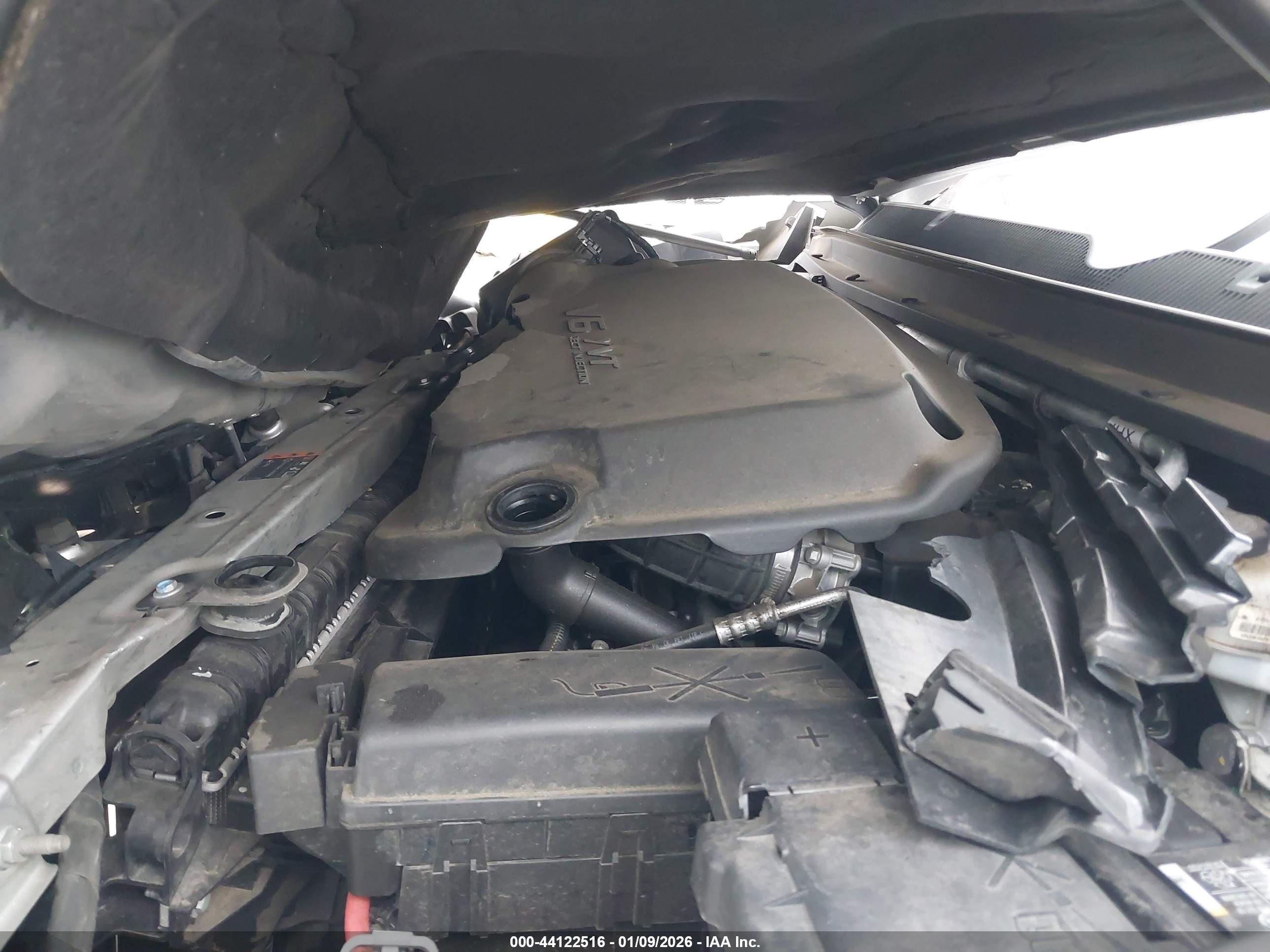 CHEVROLET COLORADO image 10