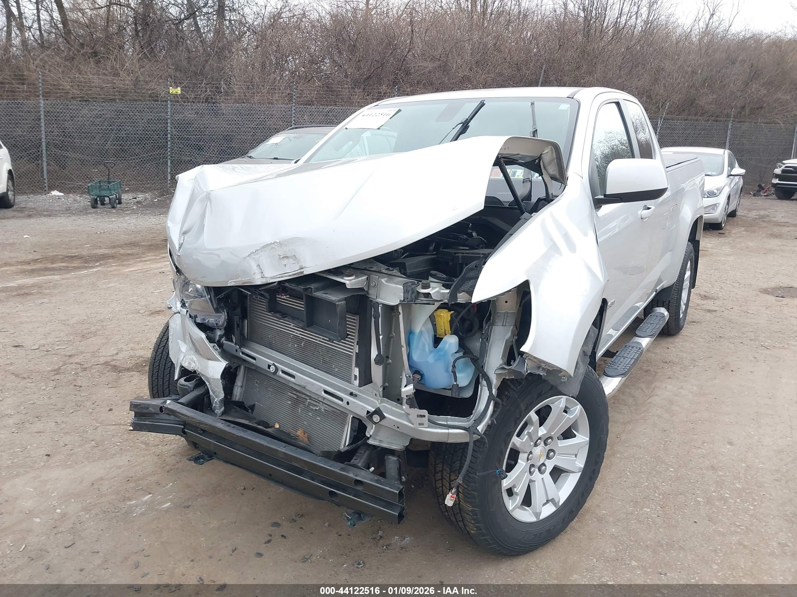 CHEVROLET COLORADO image 6