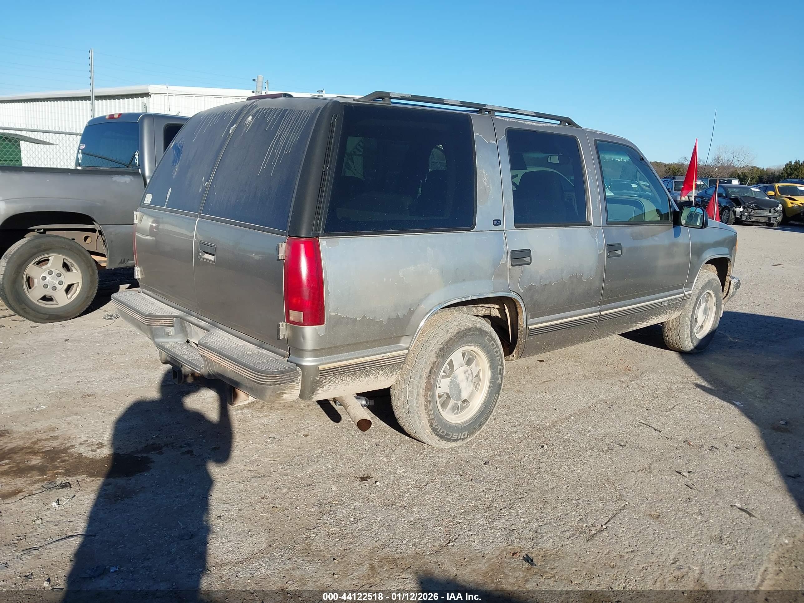 GMC YUKON image 4
