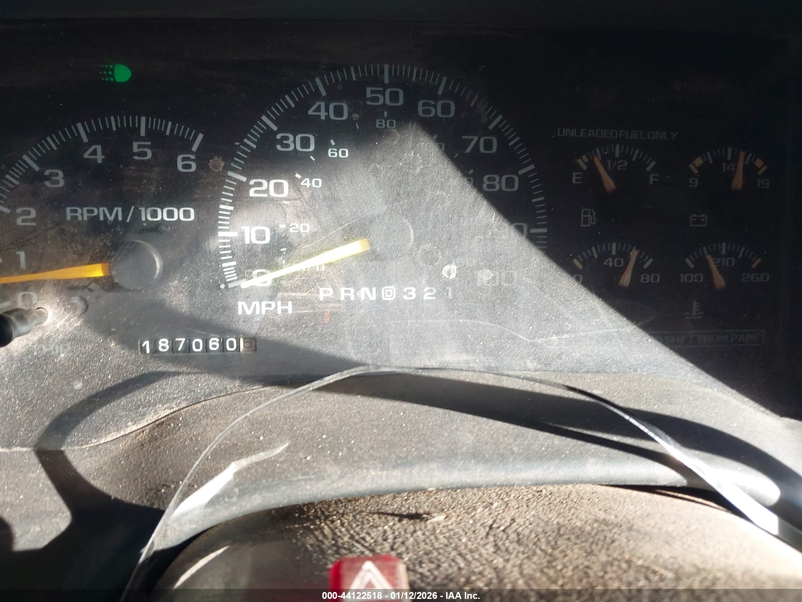 GMC YUKON image 7