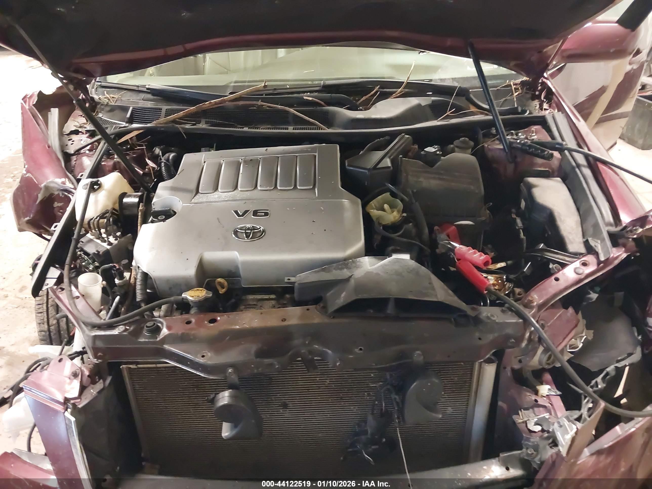 TOYOTA AVALON image 10