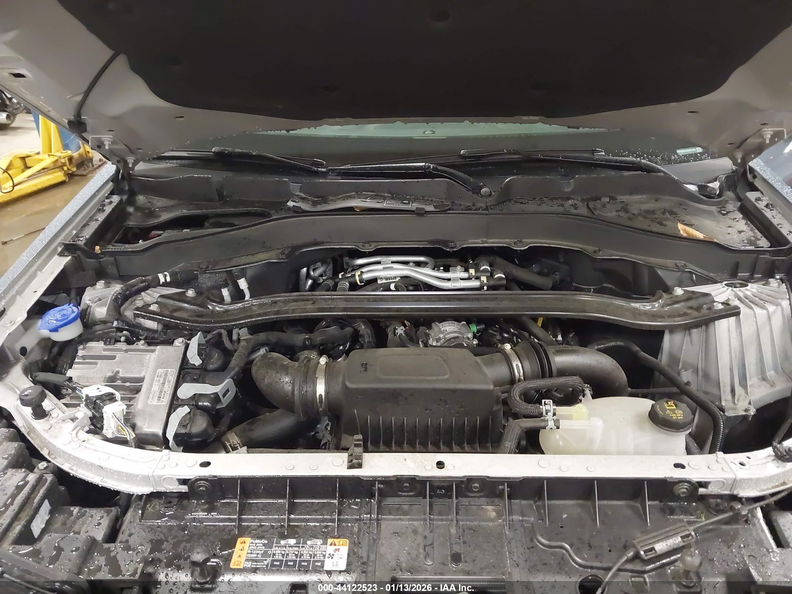 FORD EXPLORER image 10