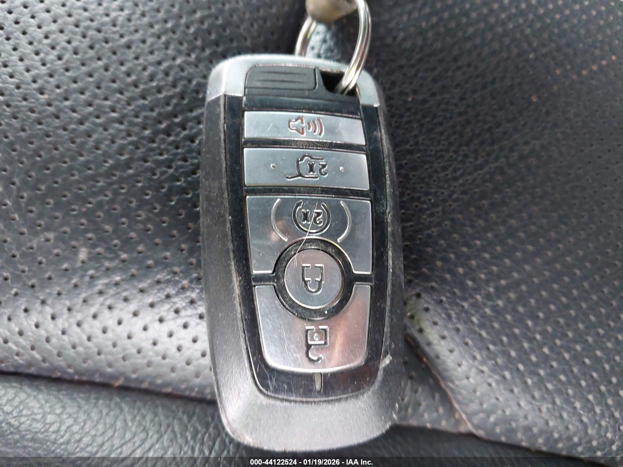 FORD EXPEDITION image 11