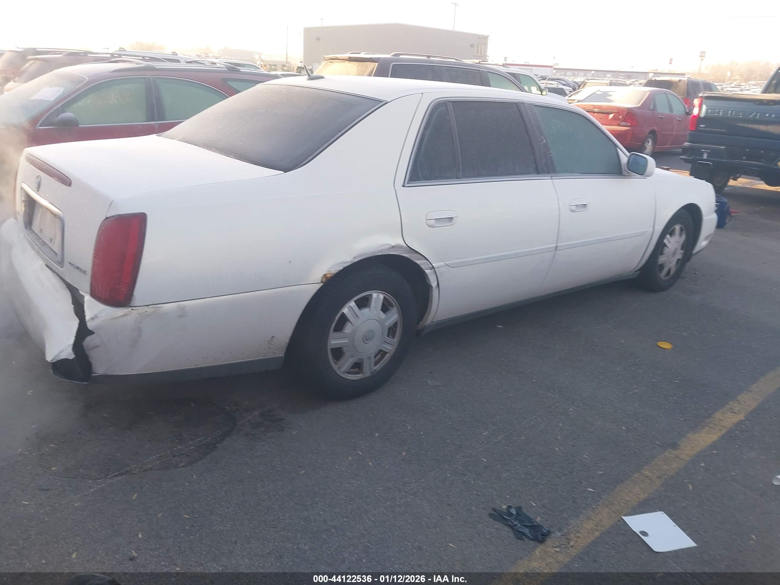 CADILLAC DEVILLE image 4