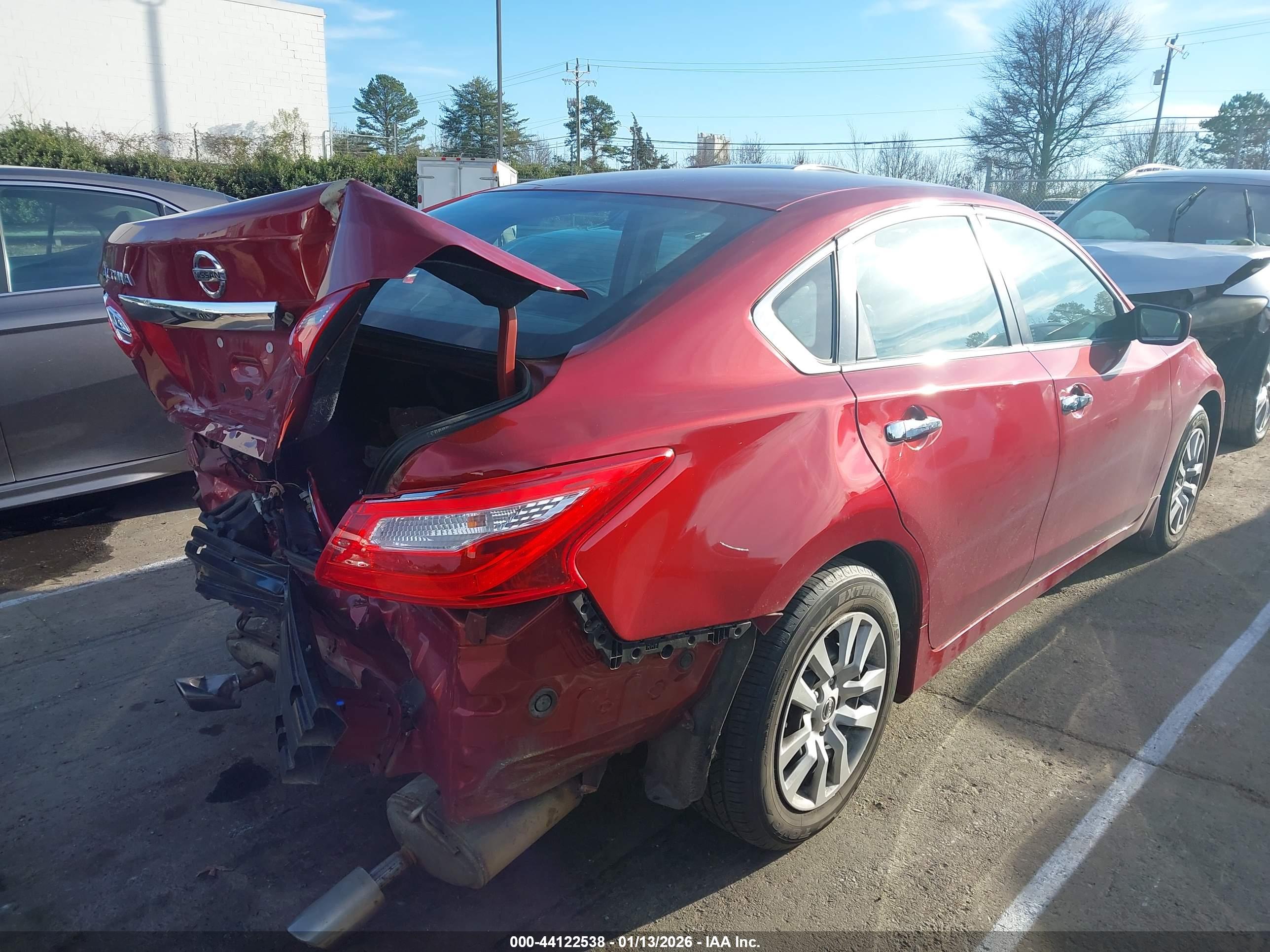 NISSAN ALTIMA image 4