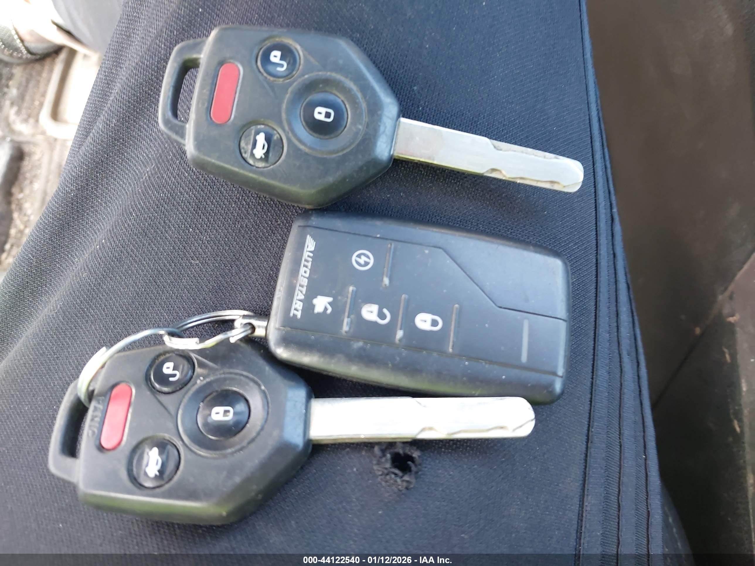SUBARU OUTBACK image 11