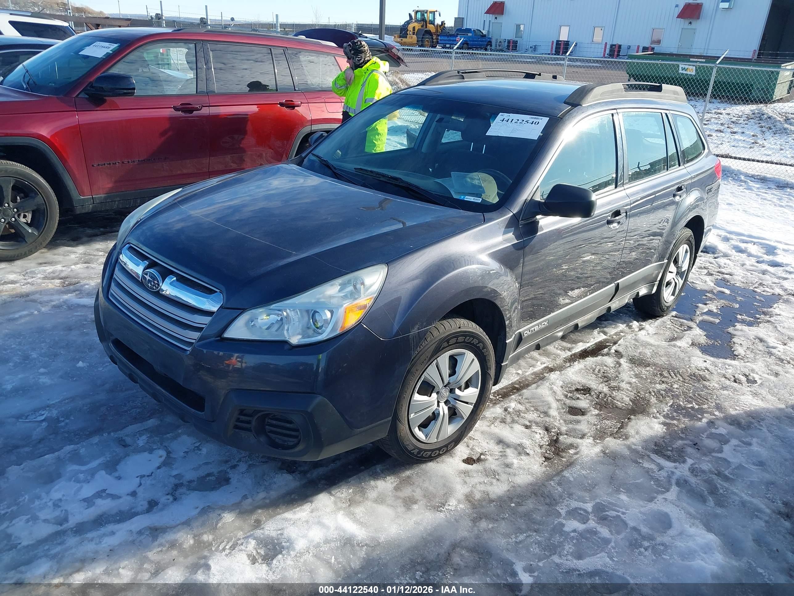 SUBARU OUTBACK image 2