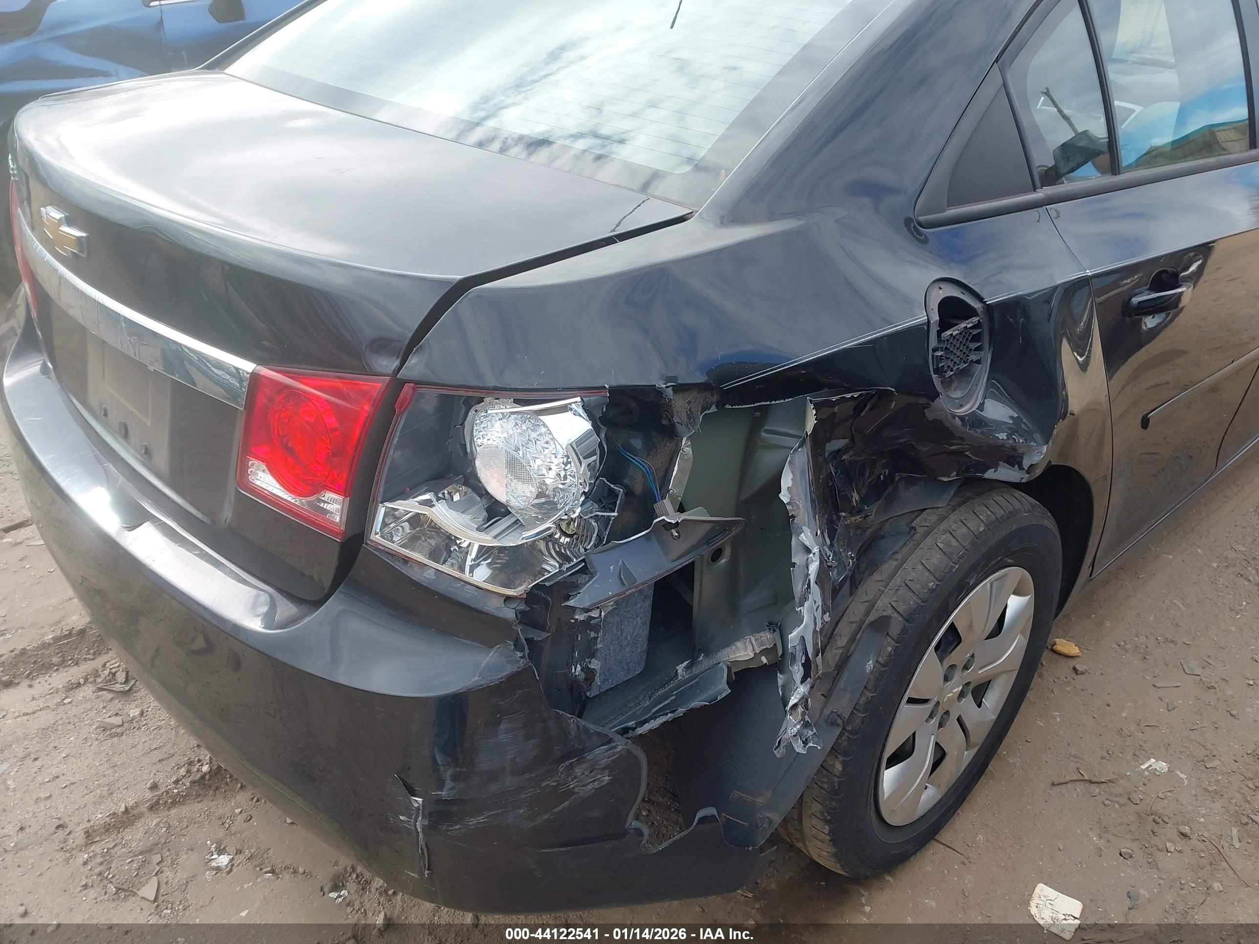 CHEVROLET CRUZE image 6