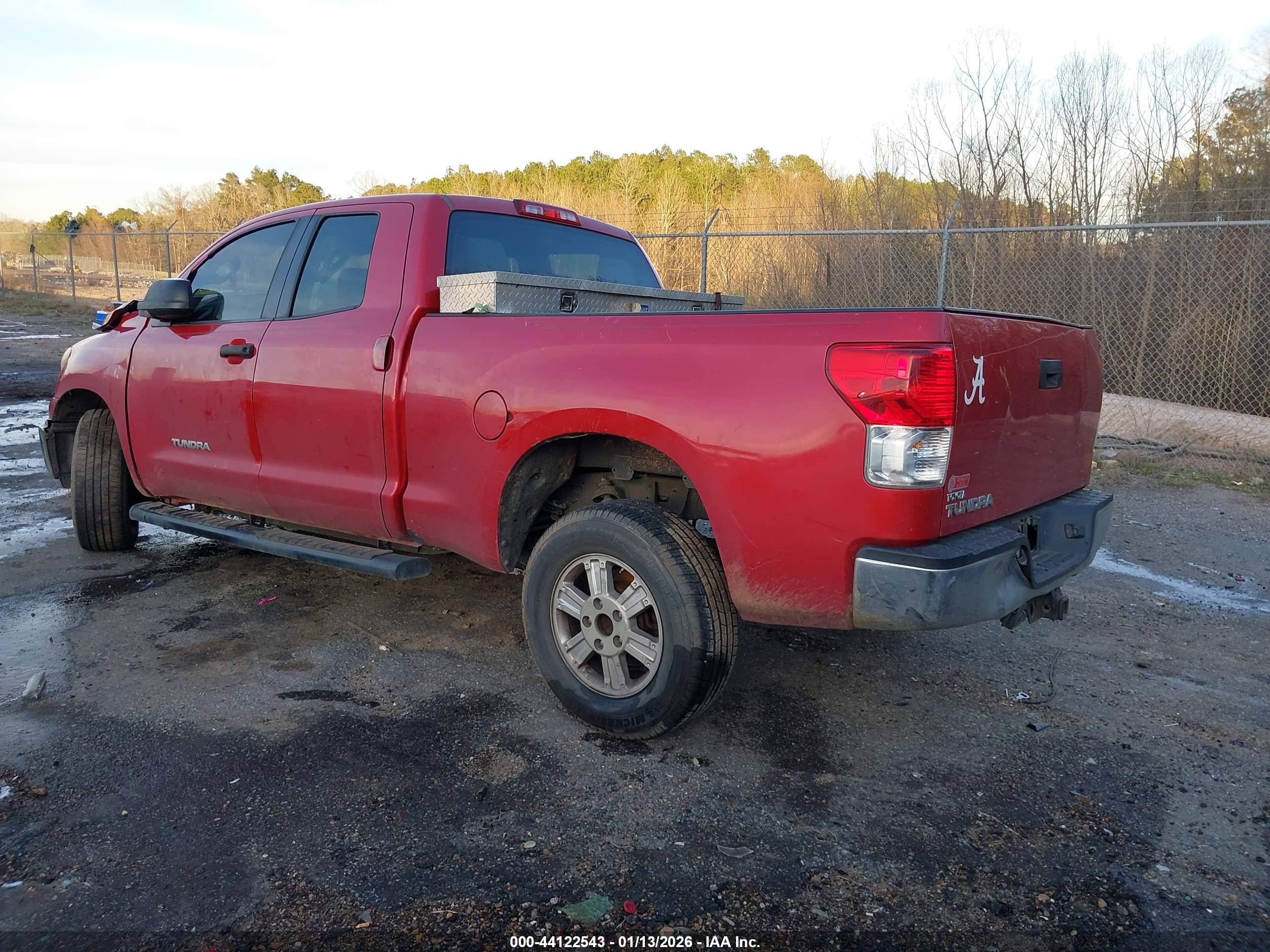 TOYOTA TUNDRA image 3