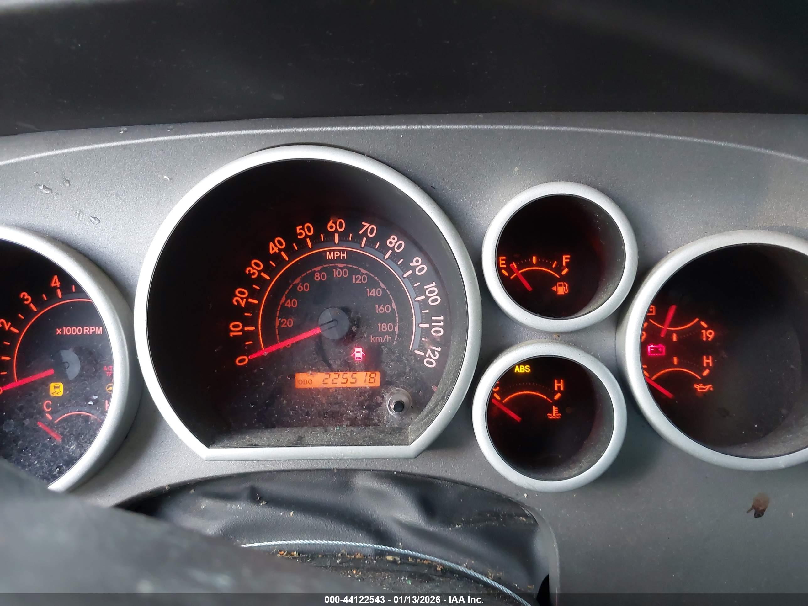 TOYOTA TUNDRA image 7
