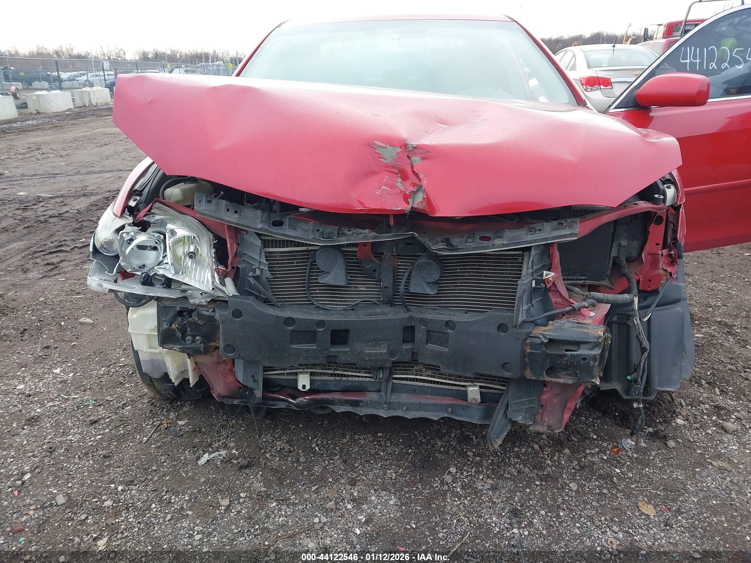 TOYOTA CAMRY image 6