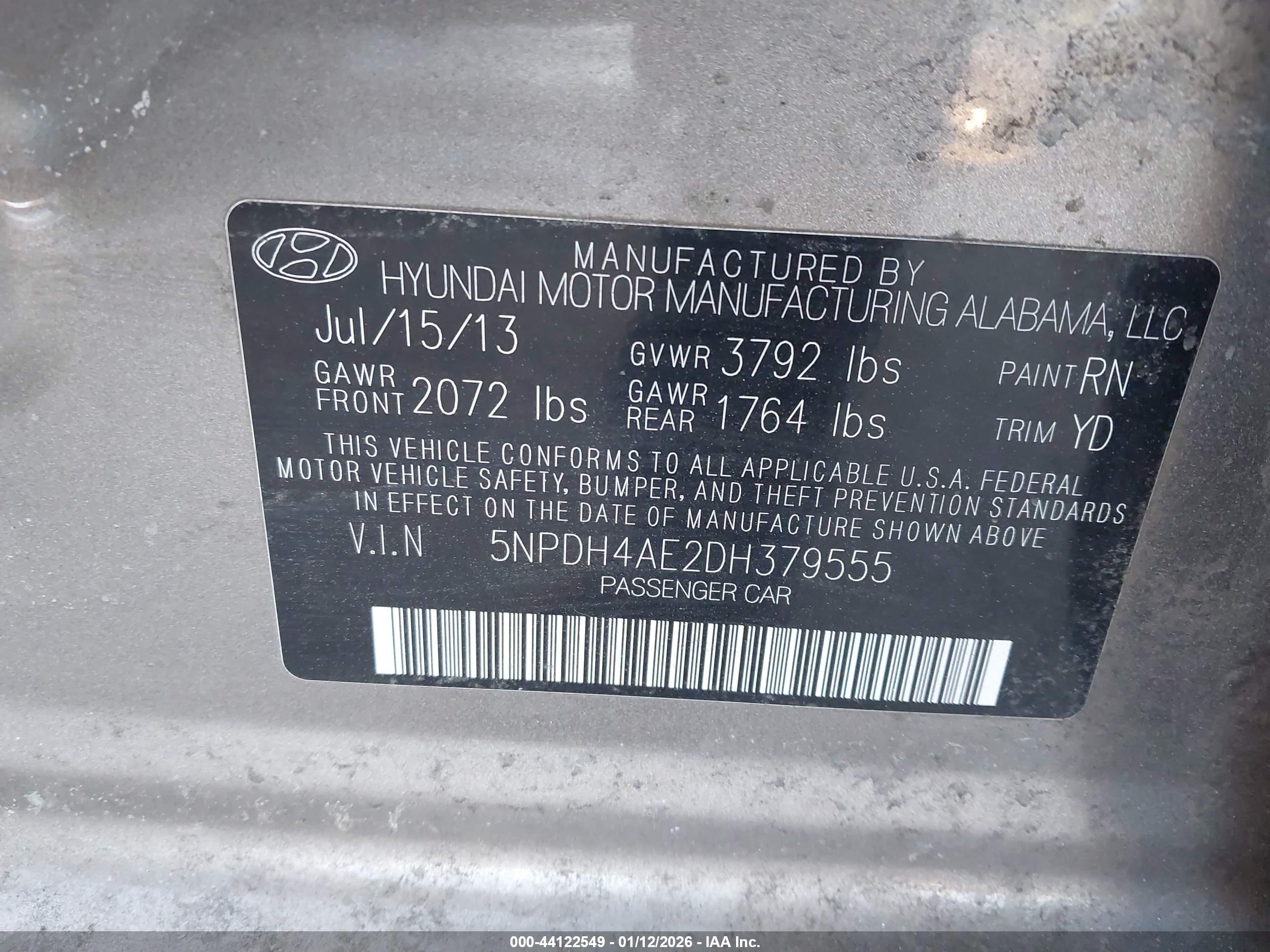 HYUNDAI ELANTRA image 9
