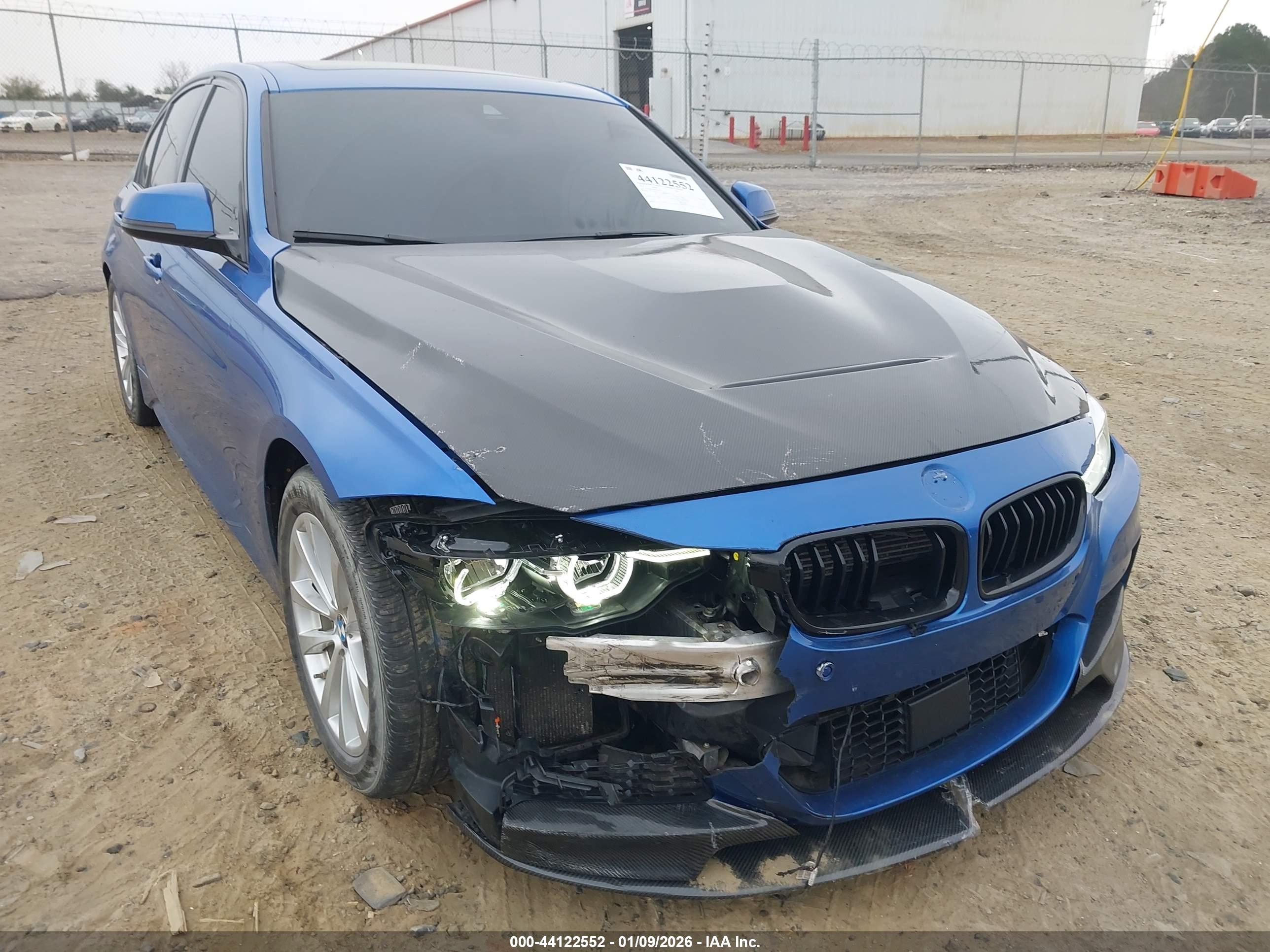 BMW 340I image 6