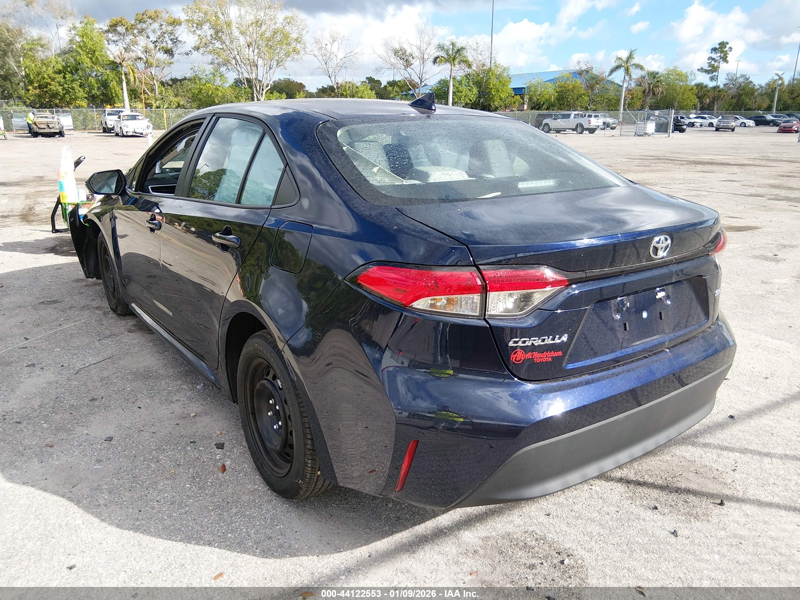 TOYOTA COROLLA image 3