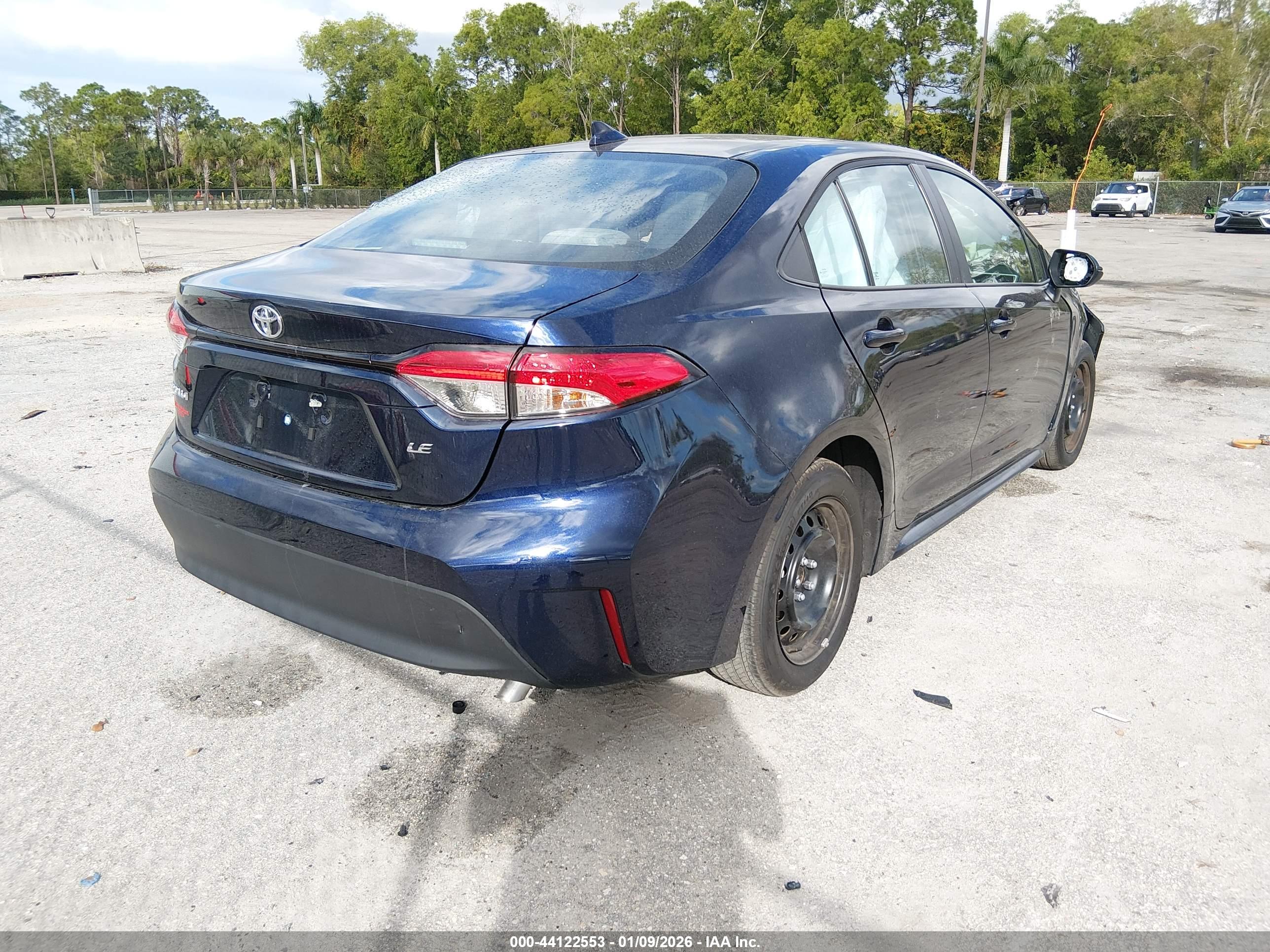 TOYOTA COROLLA image 4