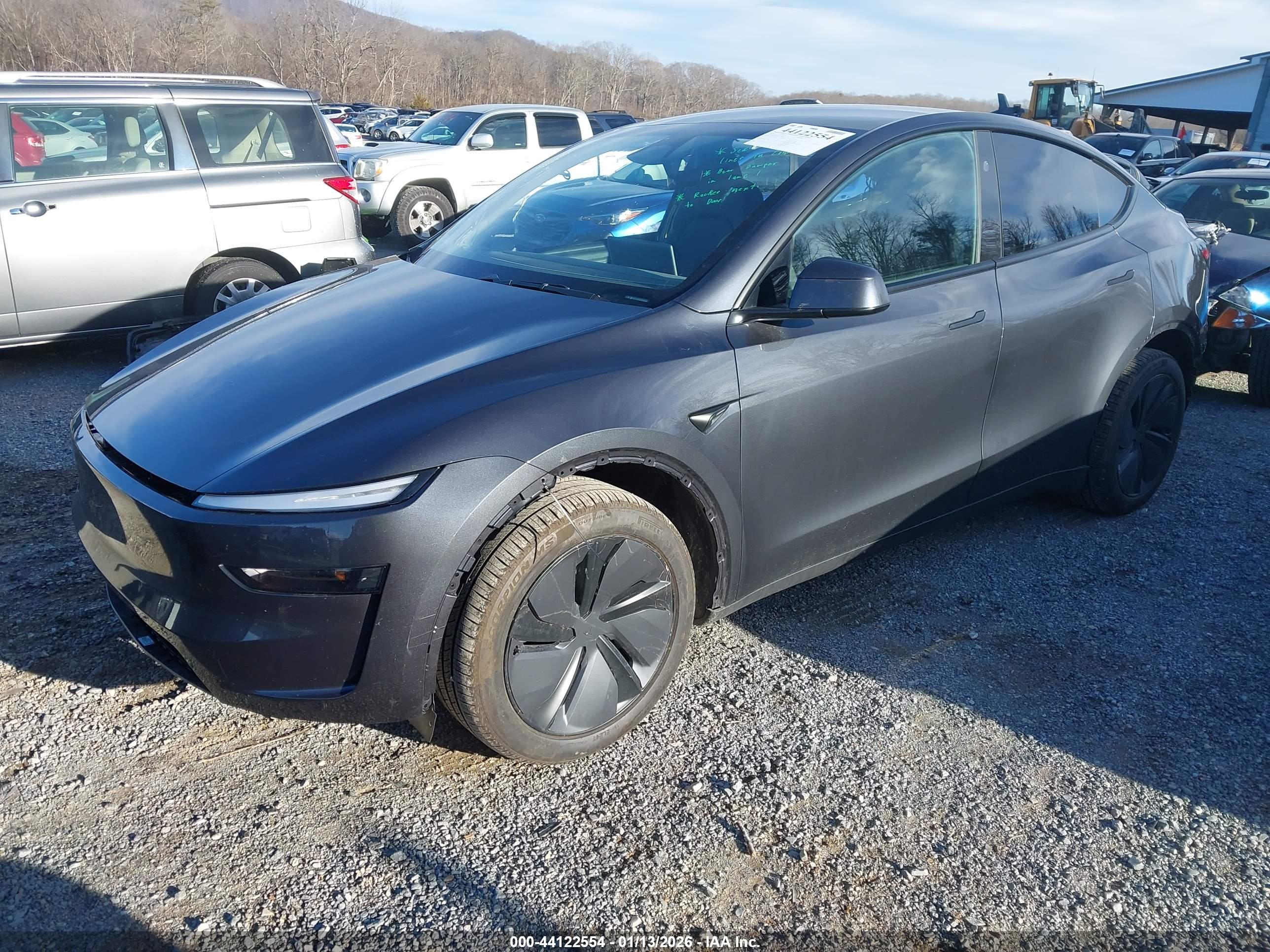 TESLA MODEL image 2