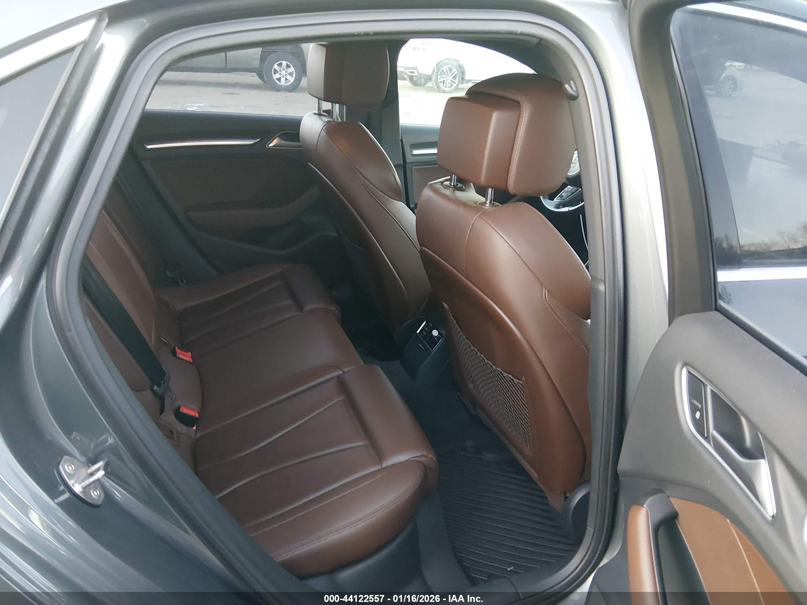 AUDI A3 image 8
