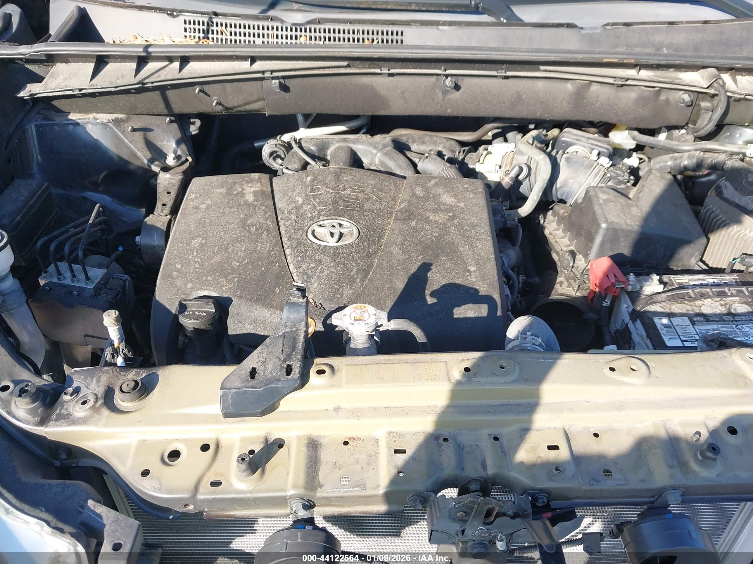 TOYOTA HIGHLANDER image 10
