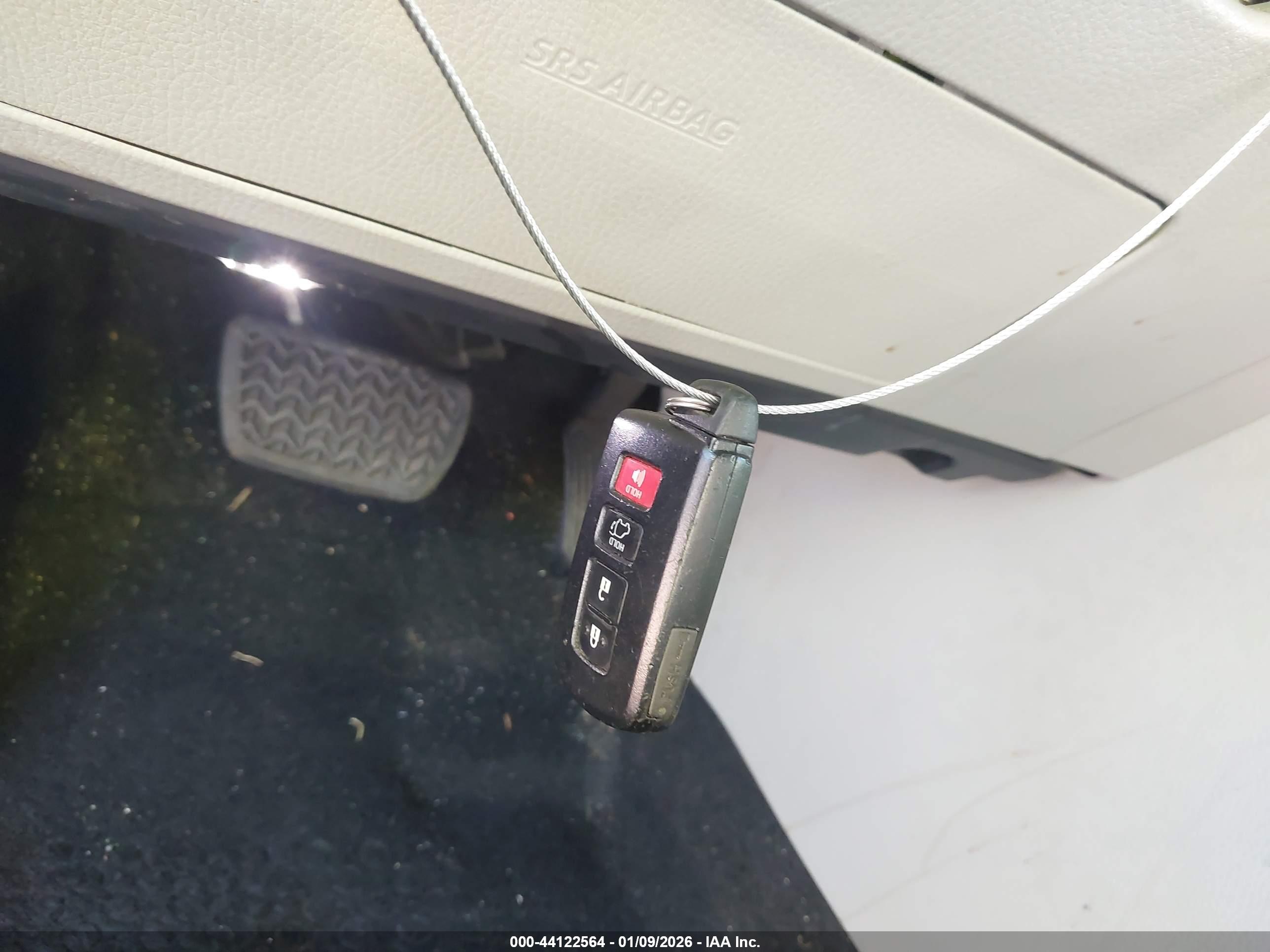 TOYOTA HIGHLANDER image 11